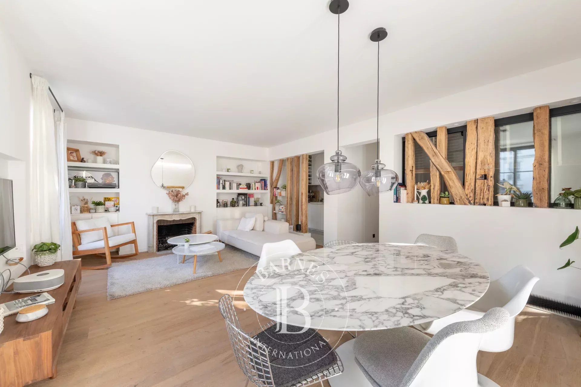 Daire Paris 3ème - picture 5