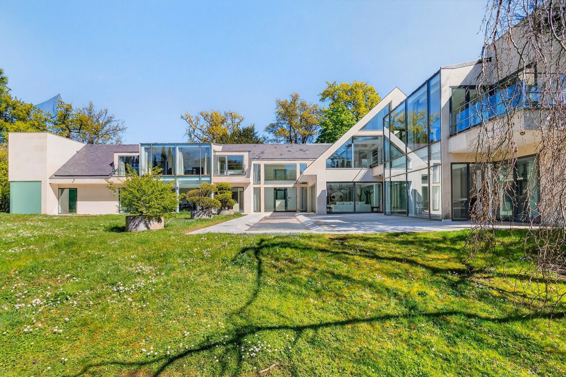 5 Bedroom Villa/Townhouse's Image 21
