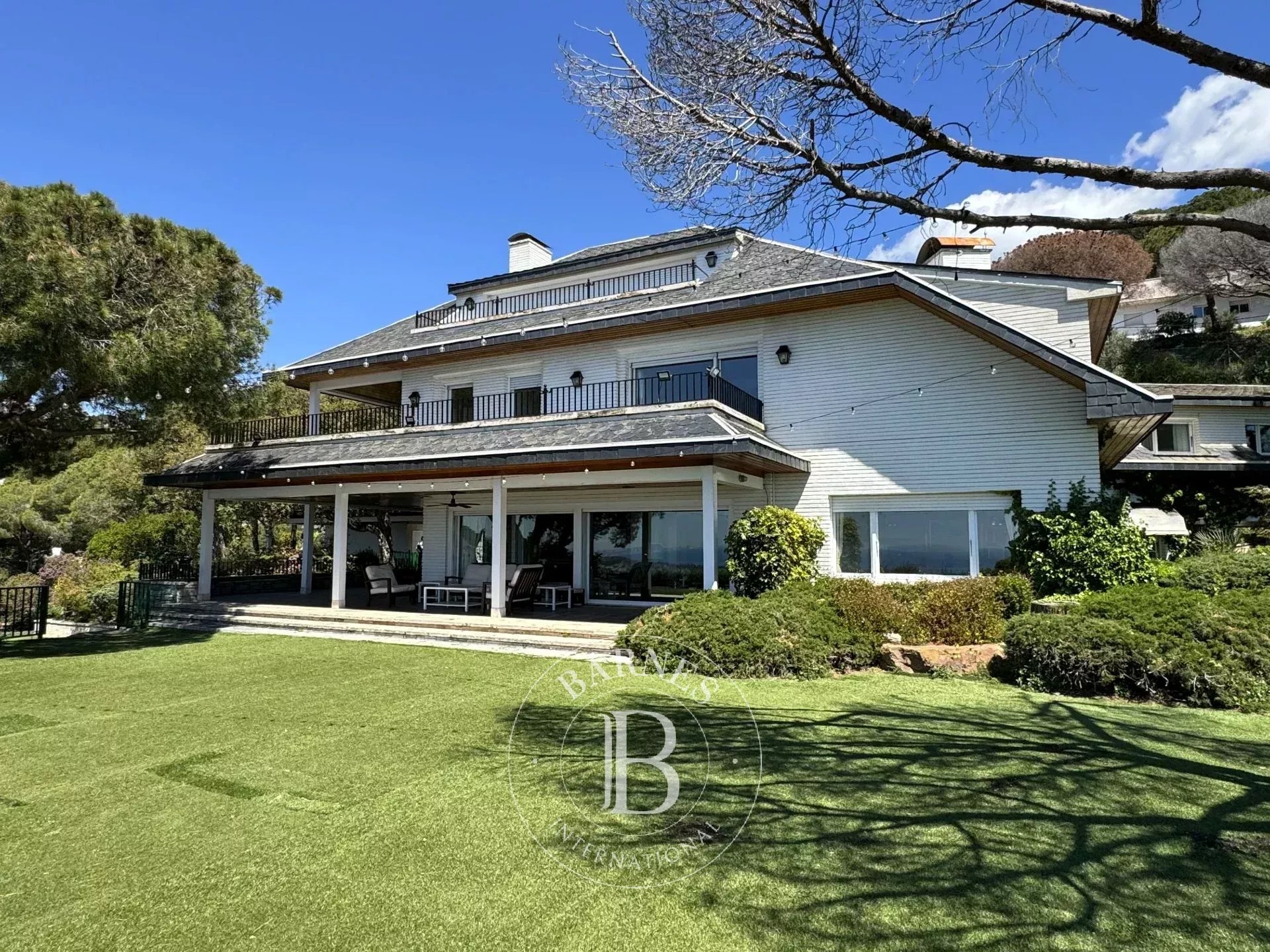 Ev Cabrils - picture 8