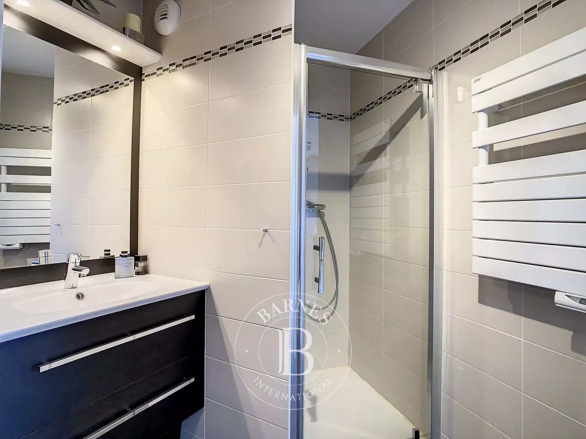 Suresnes  - Piso 4 Cuartos 4 Habitaciones - picture 11