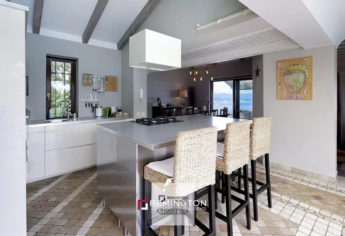4 Bedroom Villa/Townhouse's Image 7