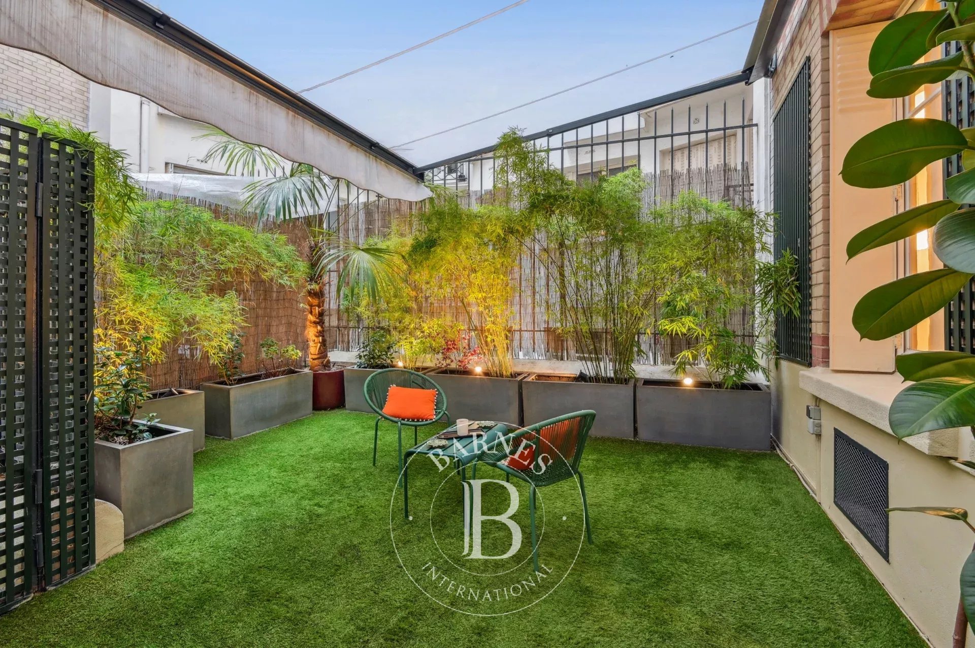 Apartment Paris 75016  -  ref 86687913 (picture 1)