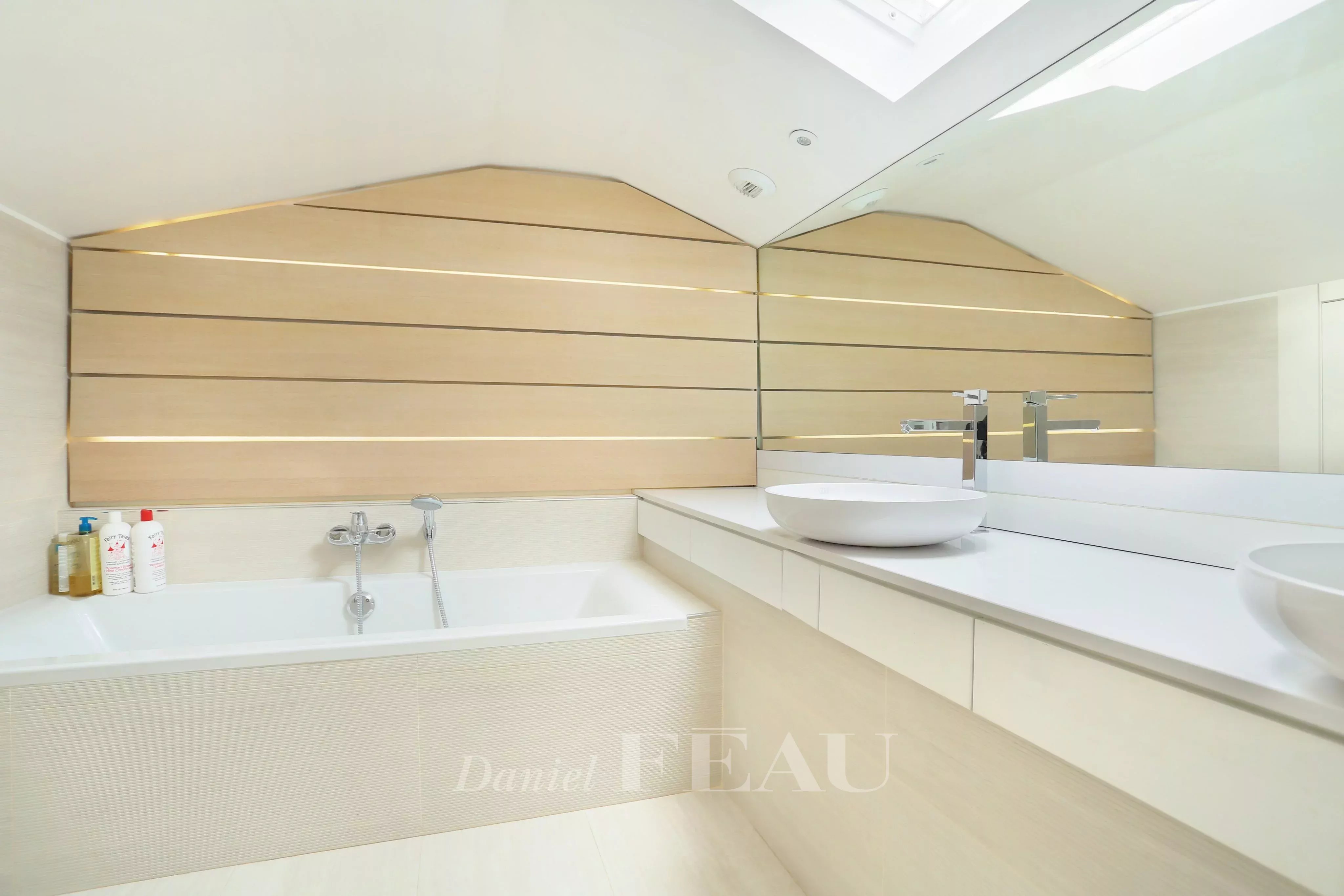 Rental Apartment Paris 8th