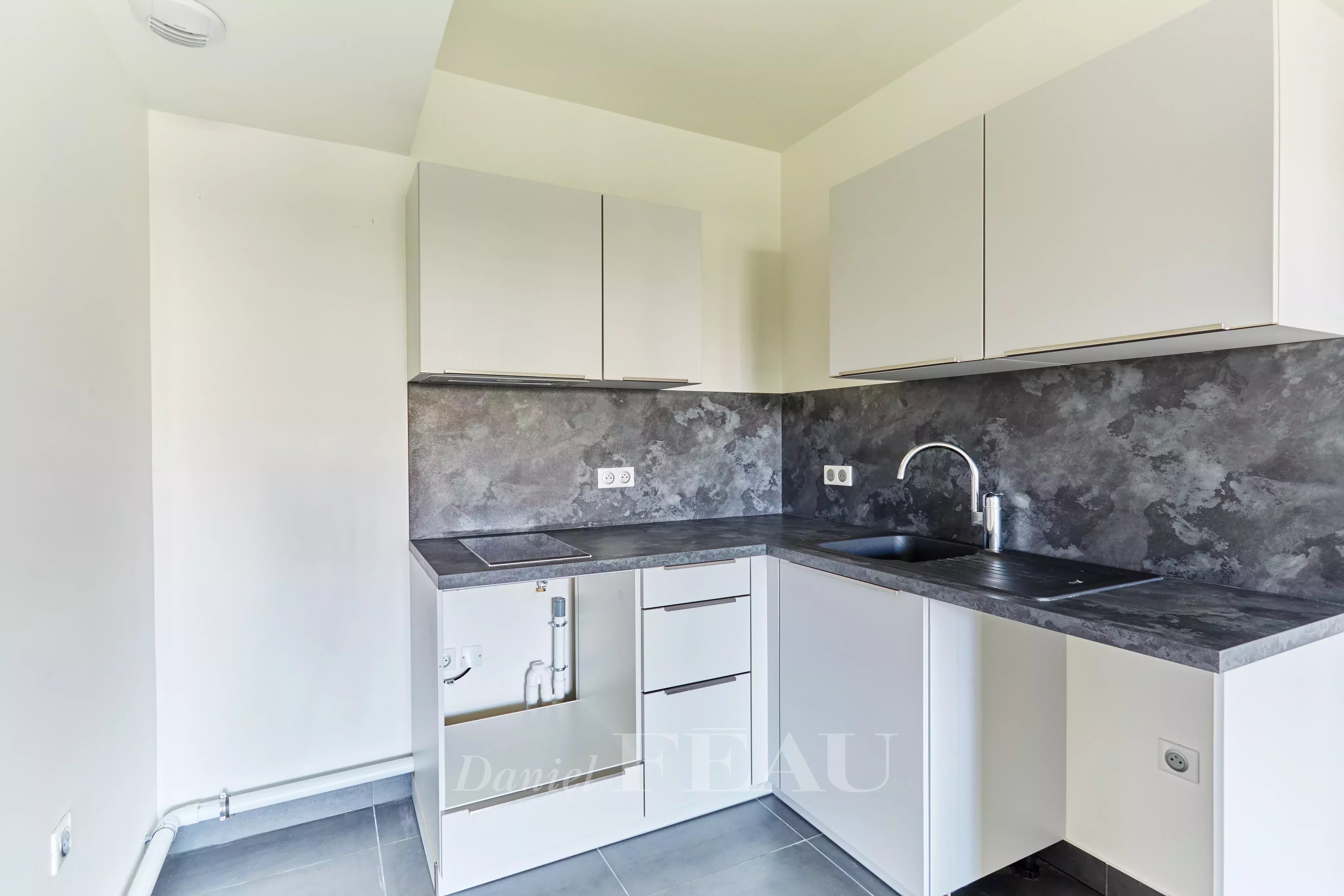Rental Apartment Neuilly-sur-Seine