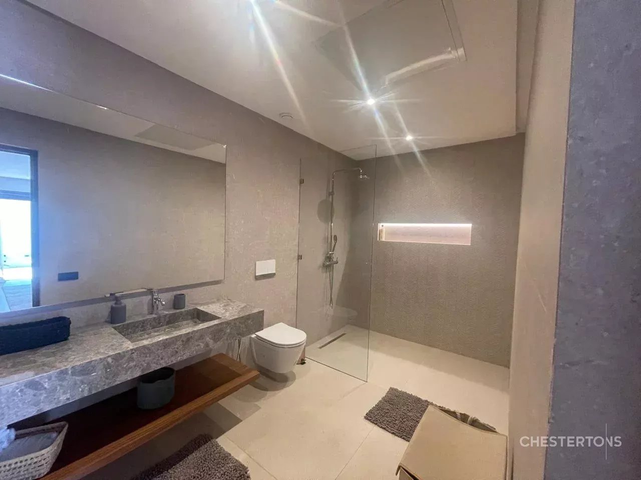  Image of Villa - 5 Bedrooms - 5 Bathrooms for Sale in Marrakech-Ménara-Marrakech-Morocco, Image 46