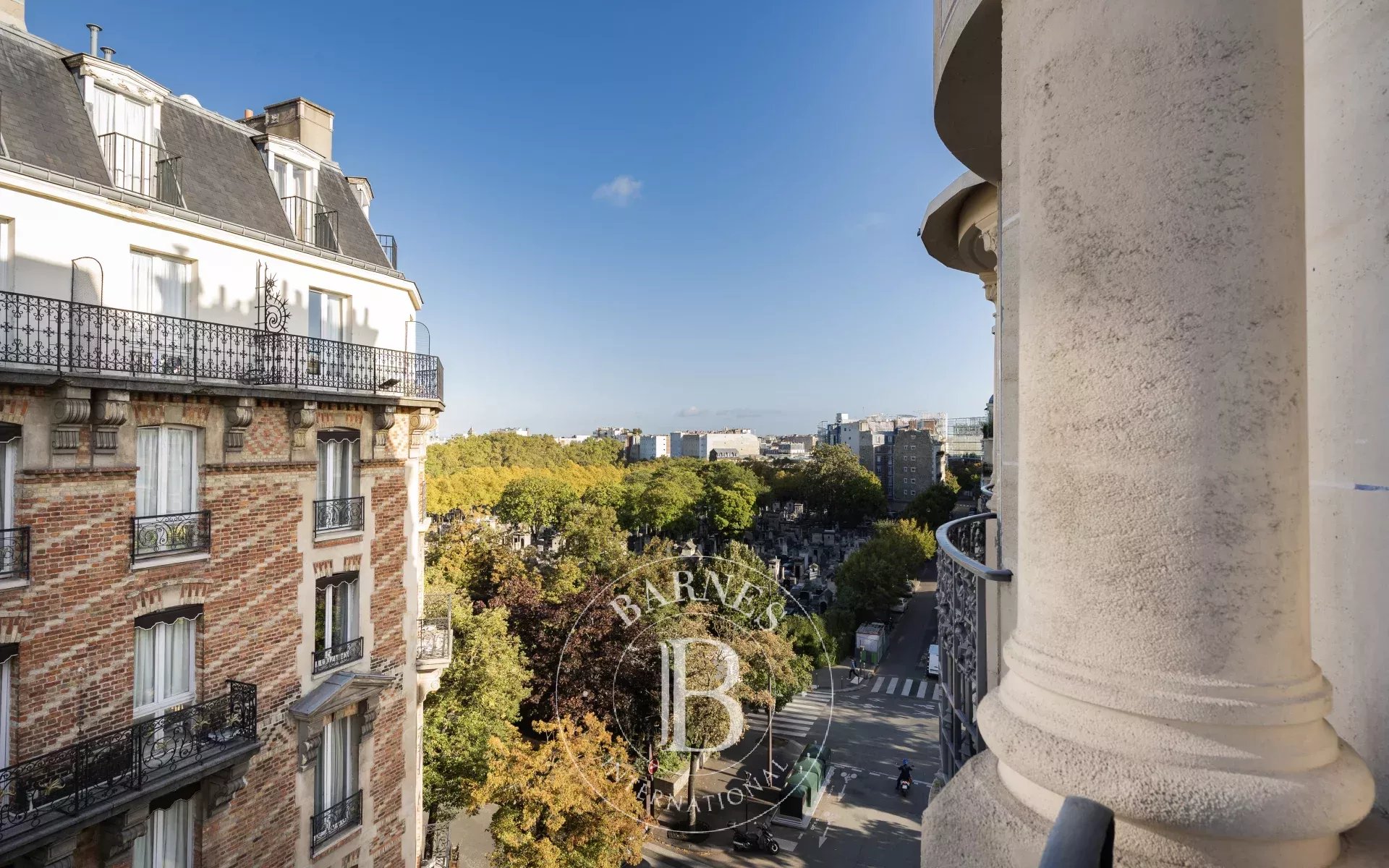 Paris 14 - Daguerre district - Apartment with period charm - Upper floor