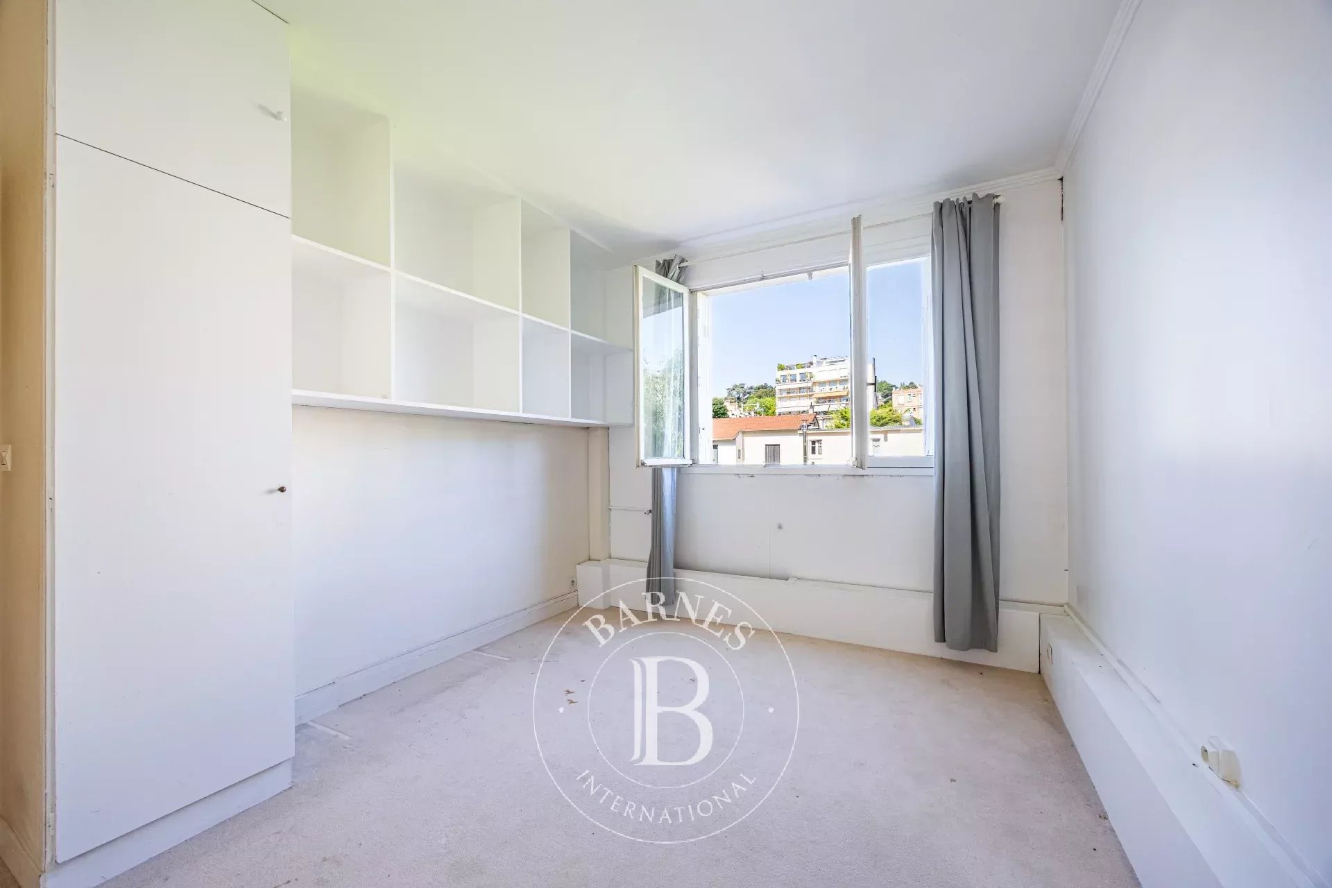 Saint-Cloud  - Piso 5 Cuartos 3 Habitaciones - picture 11