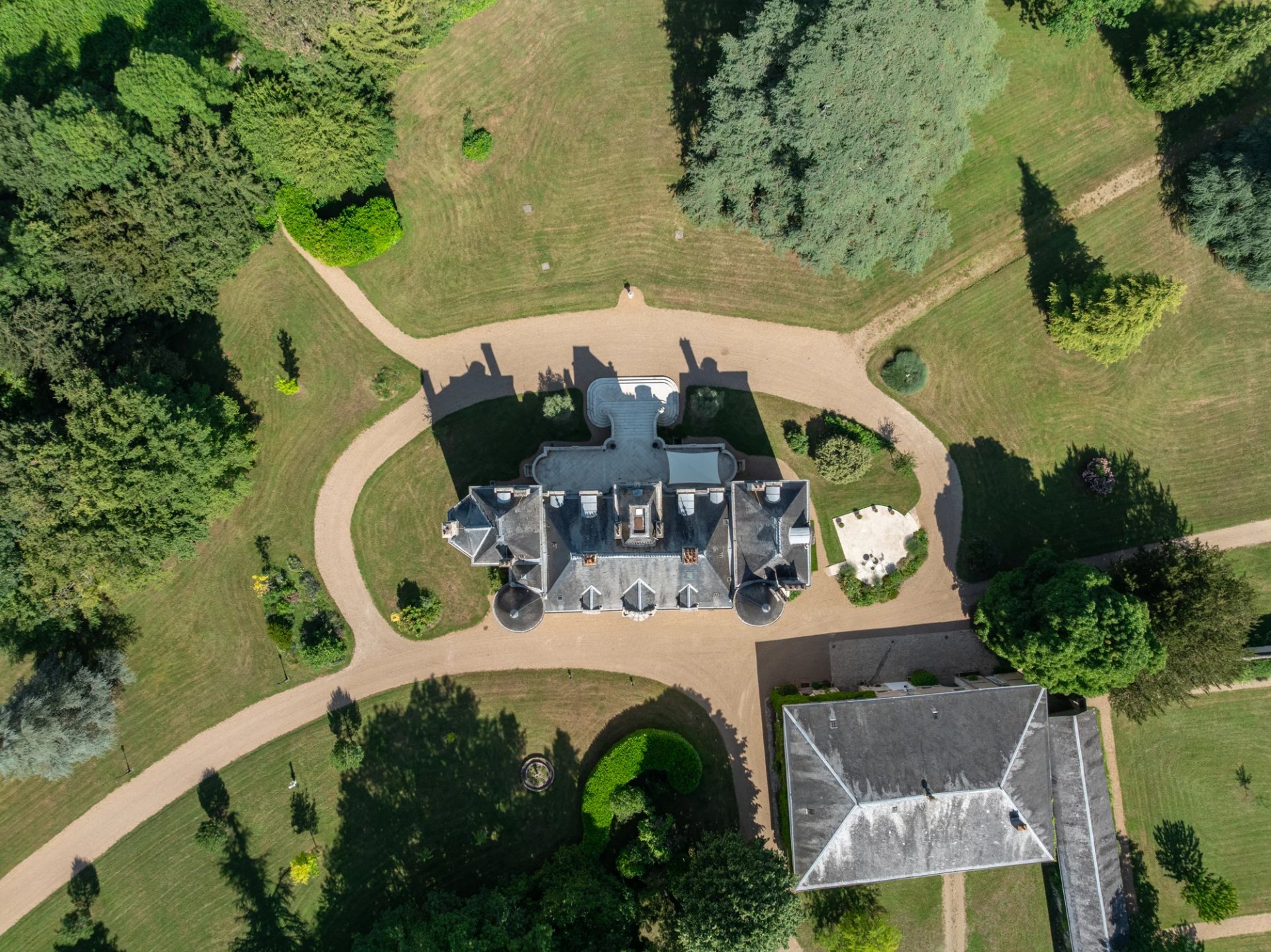 16 Bedroom Chateau's Image 30
