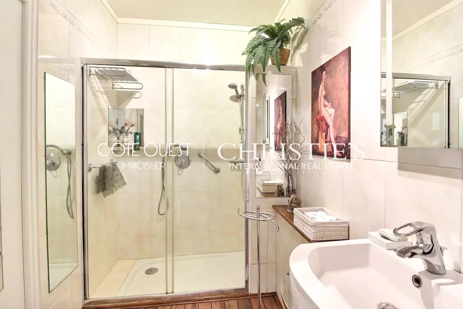 4 Bedroom Apartment/Flat's Image 9