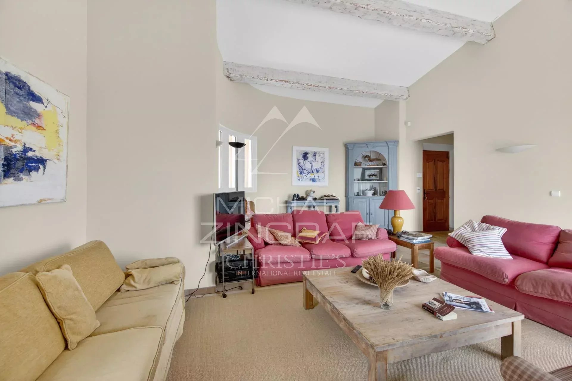 4 Bedroom Villa/Townhouse's Image 31