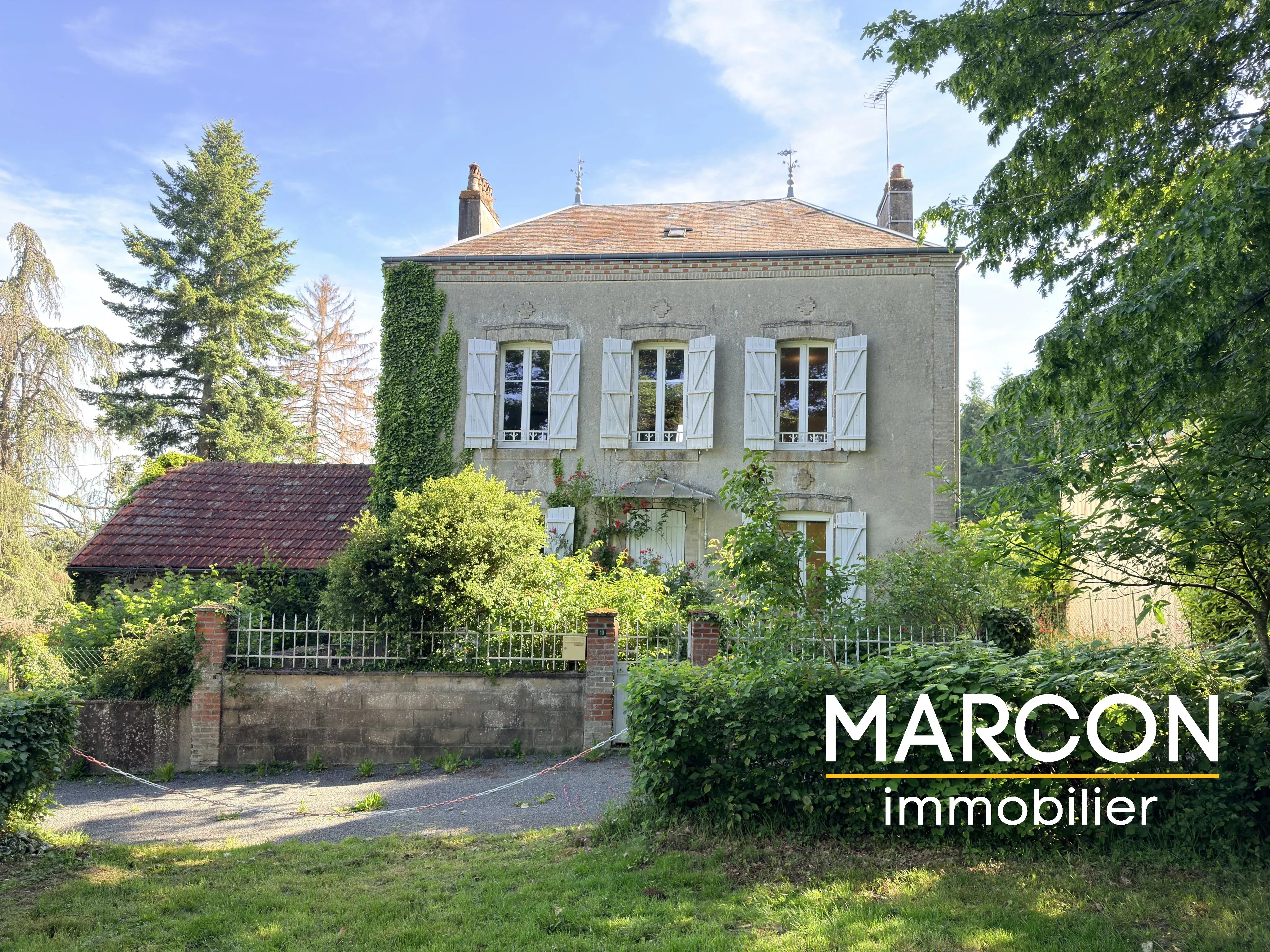 Agence immobilière de 