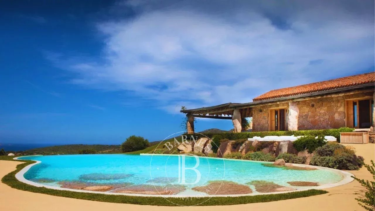 Villa Porto Rotondo  -  ref 84279883 (picture 1)