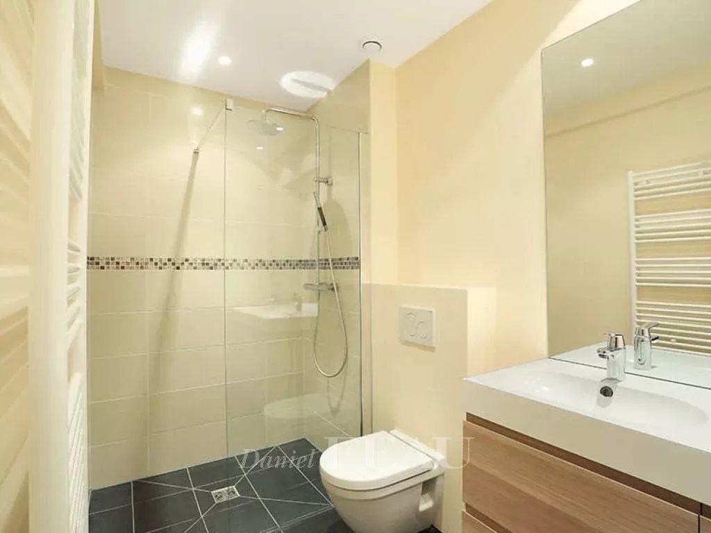 Location Appartement Paris 9ème