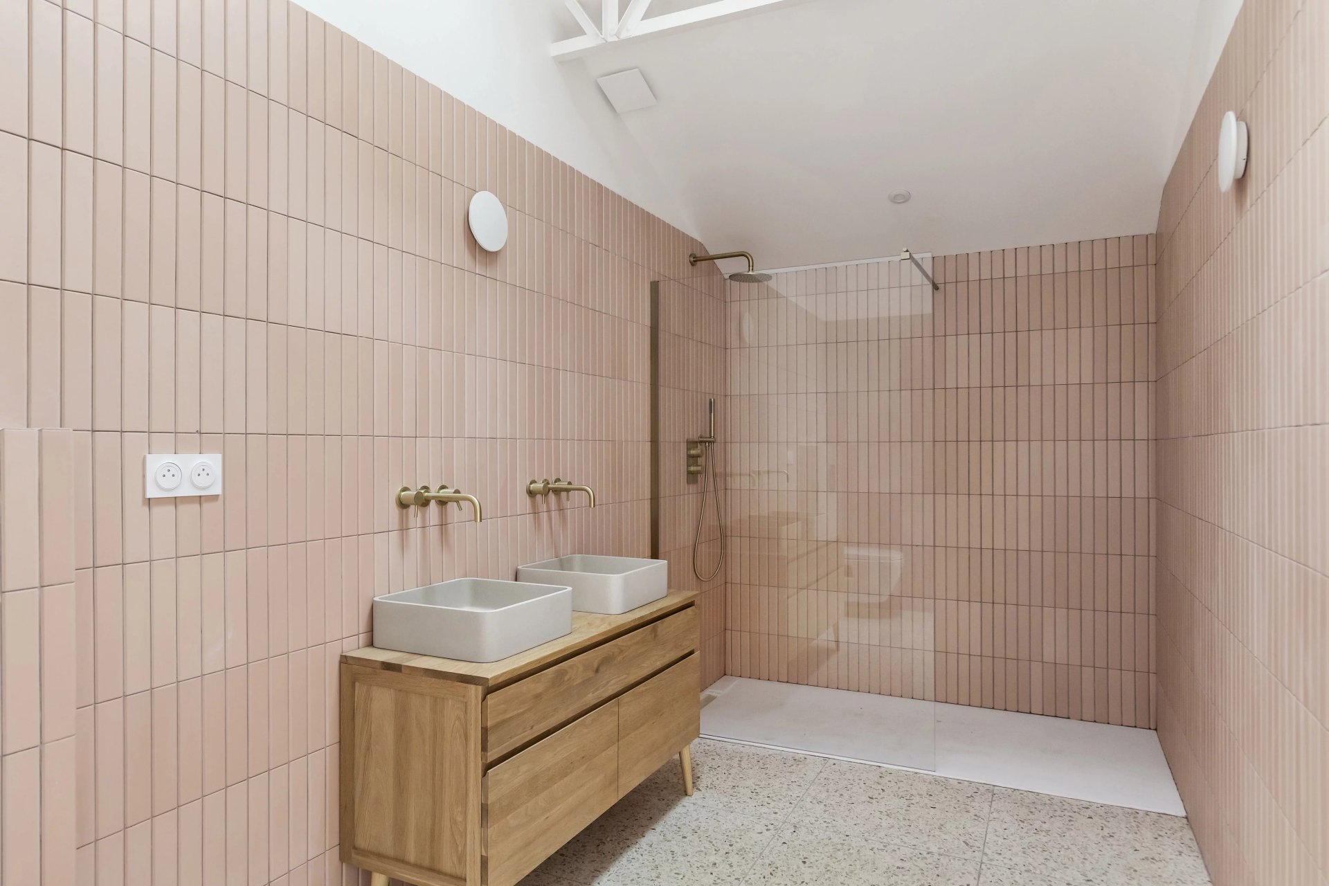 4 Bedroom Villa/Townhouse's Image 22
