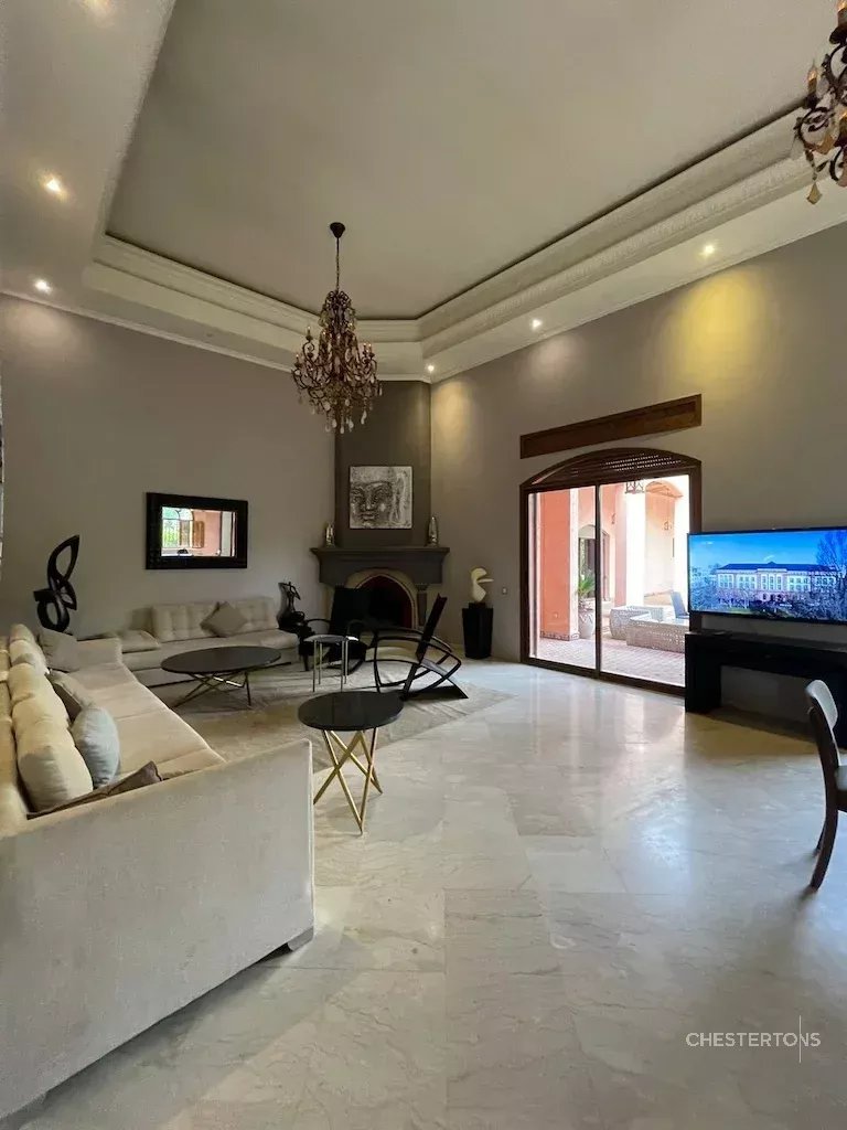  Image of Villa - 6 Bedrooms for Sale in Marrakech-Ménara-Marrakech-Morocco, Image 27