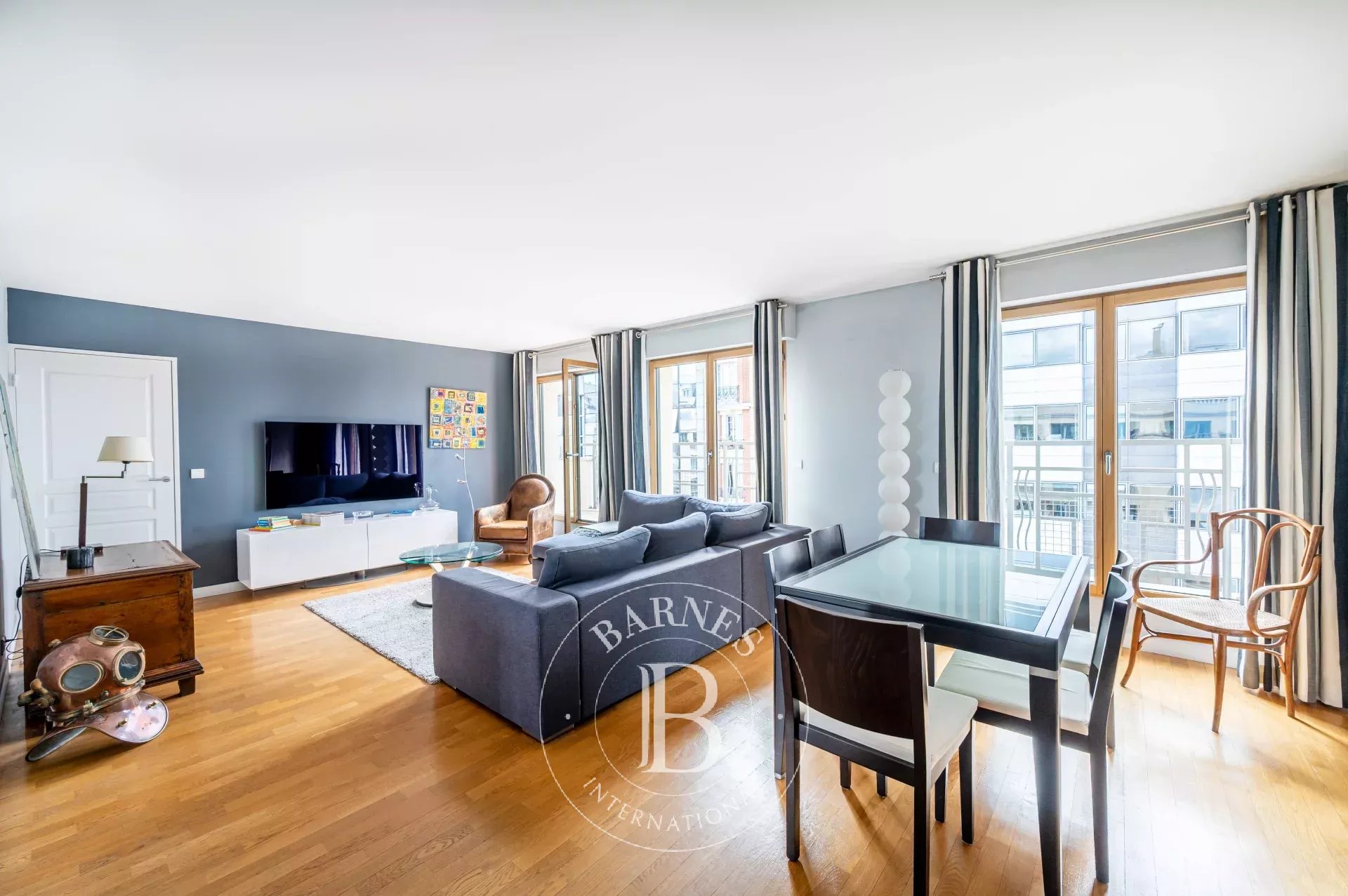 Daire Levallois-Perret