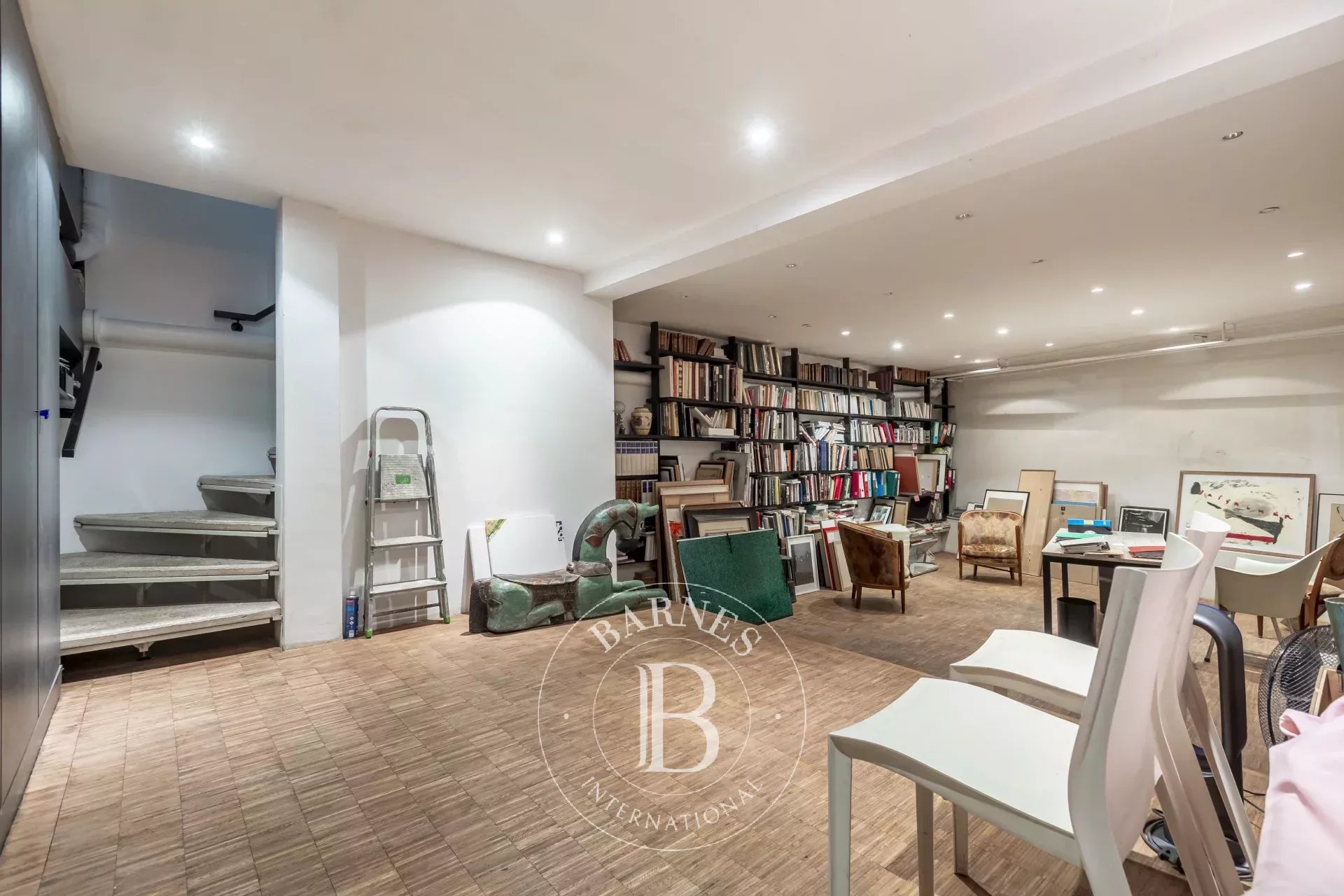 Daire Paris 8ème - picture 11