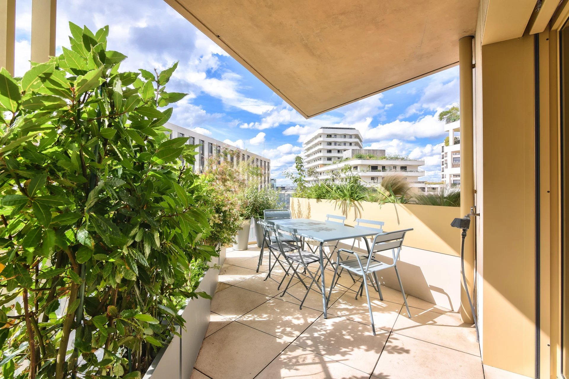 Agence immobilière de 