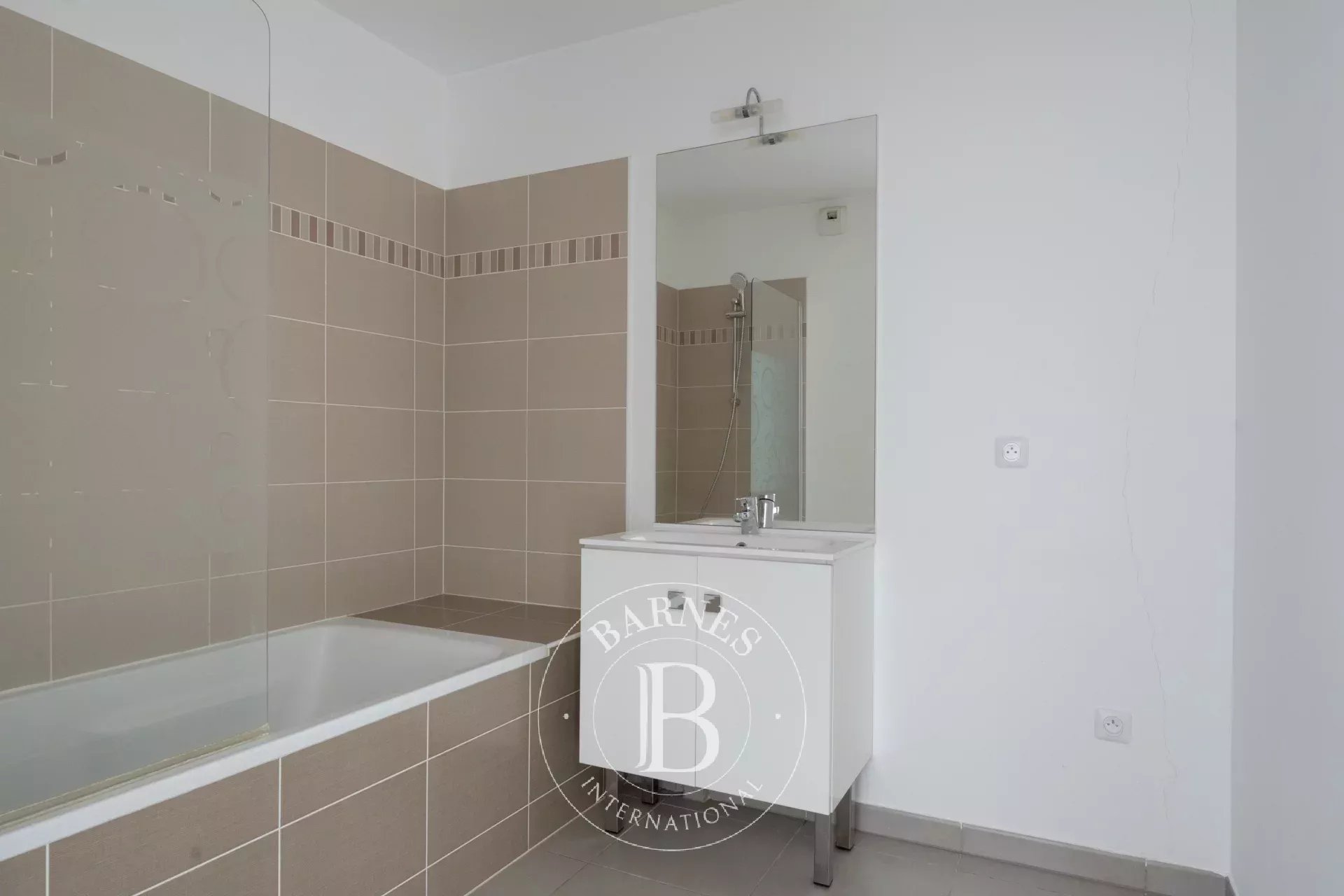 Daire Châteauneuf-les-Martigues - picture 5