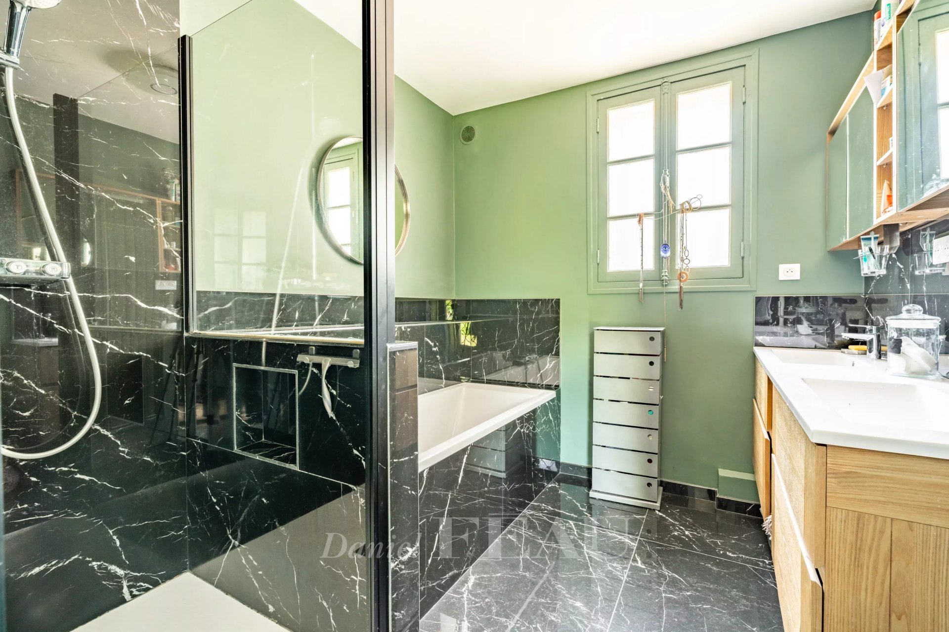 6 Bedroom Villa/Townhouse's Image 7