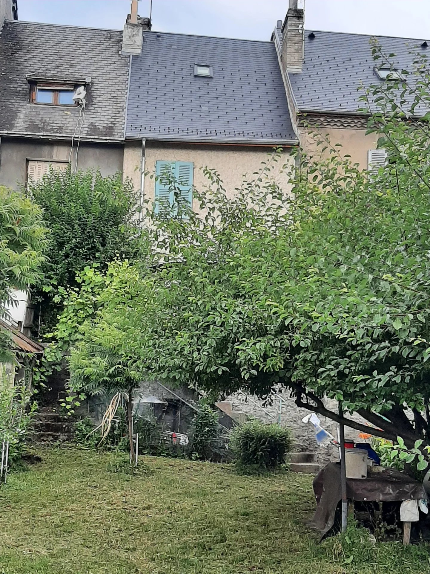 Maison de ville avec terrain