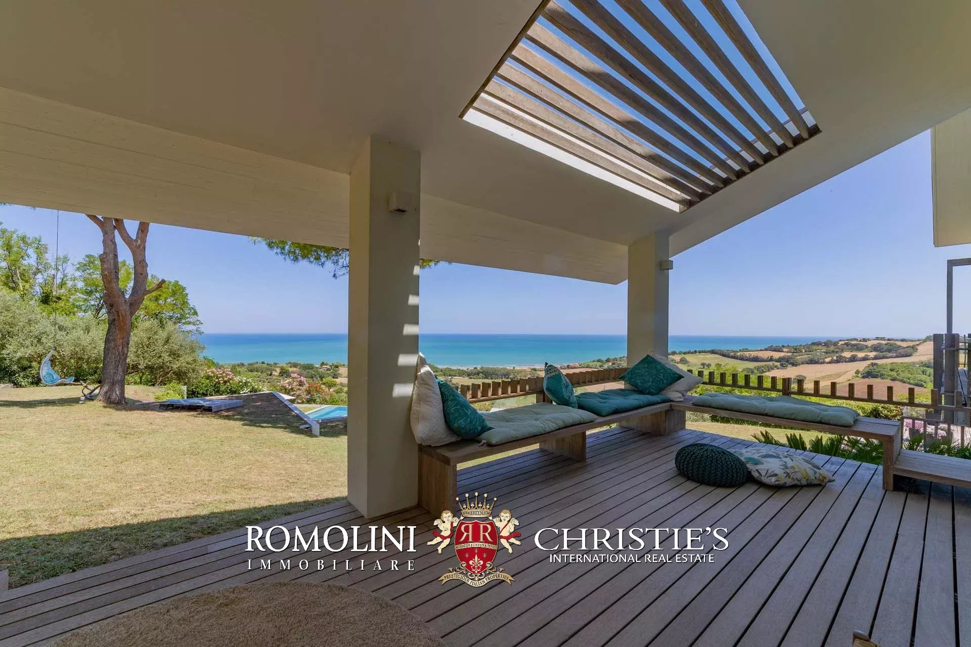 6 Bedroom Villa/Townhouse's Image 79