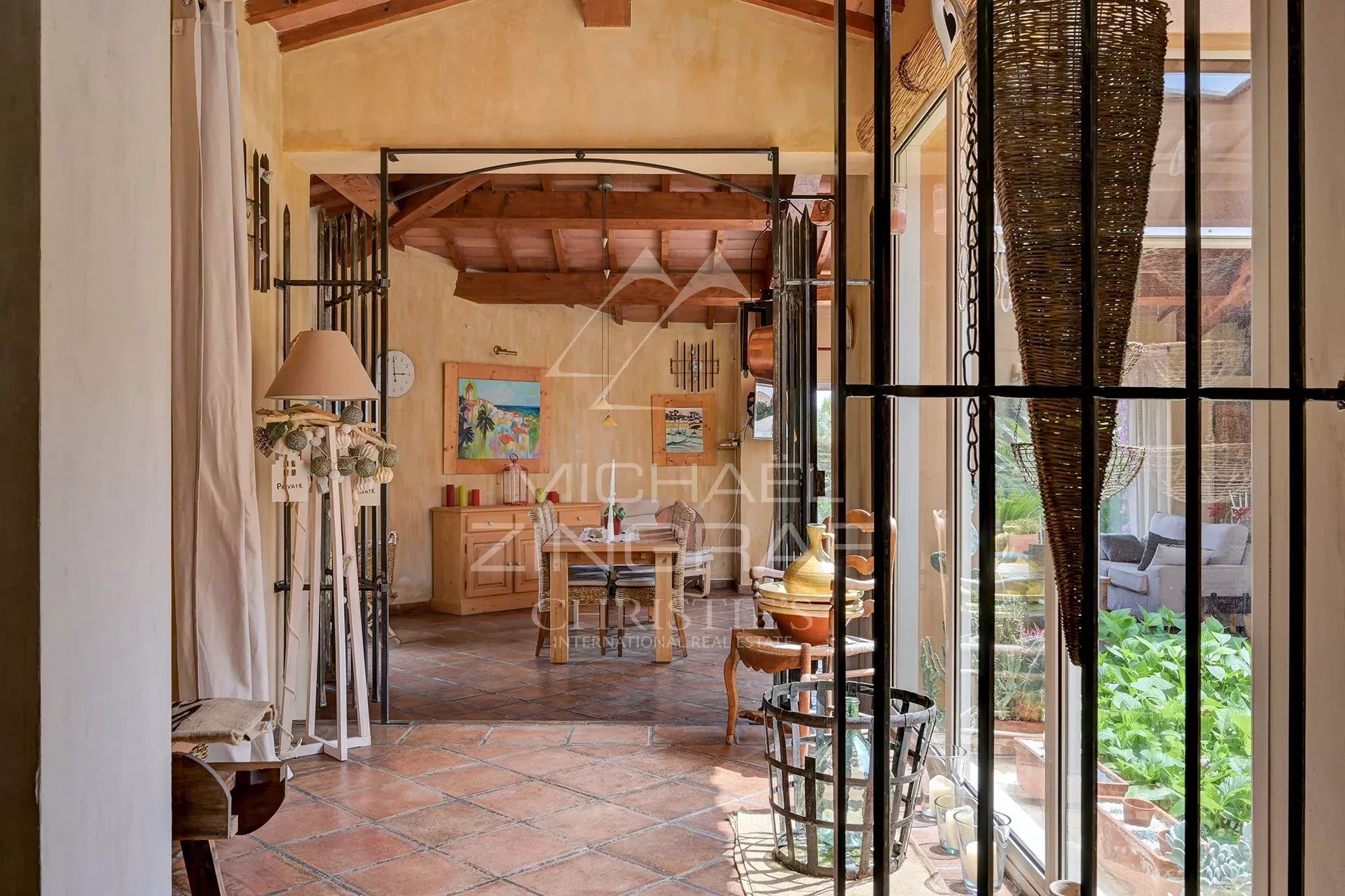 4 Bedroom Villa/Townhouse's Image 14