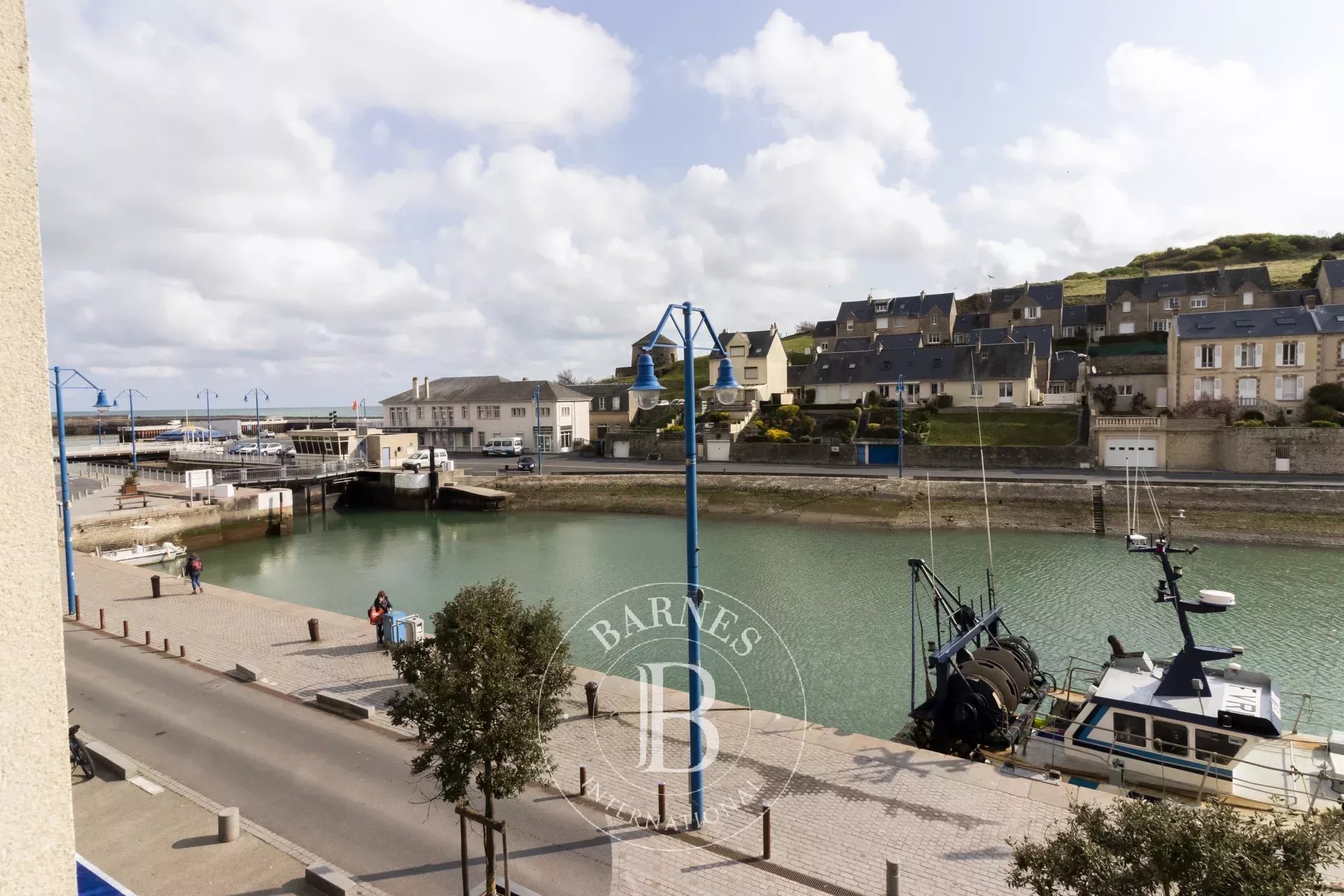 Immeuble Port-en-Bessin-Huppain  -  ref 86447026 (picture 1)