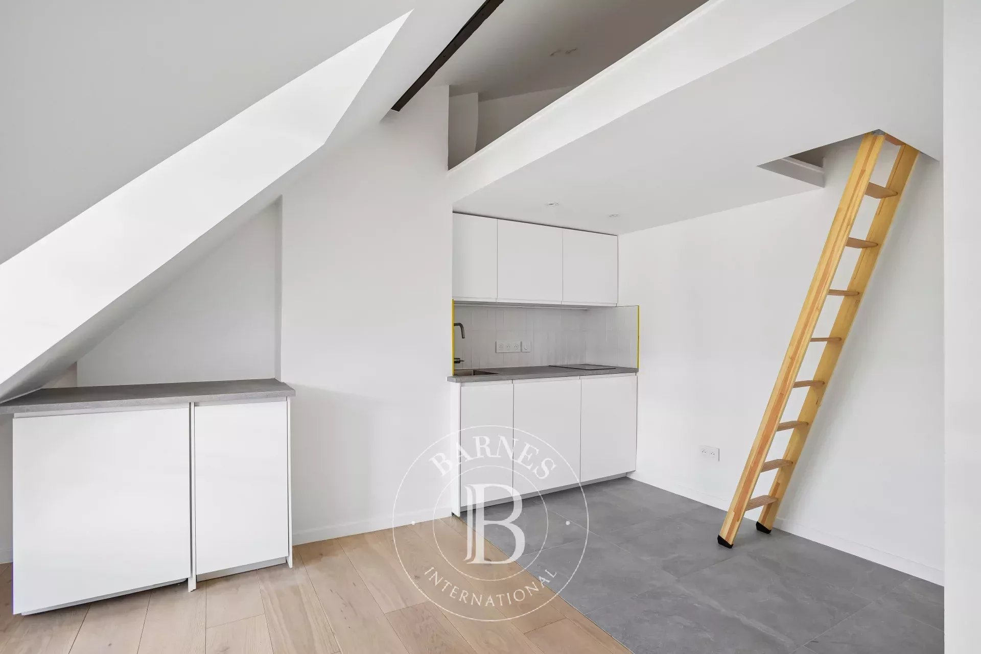 Paris  - Apartment  - picture 5