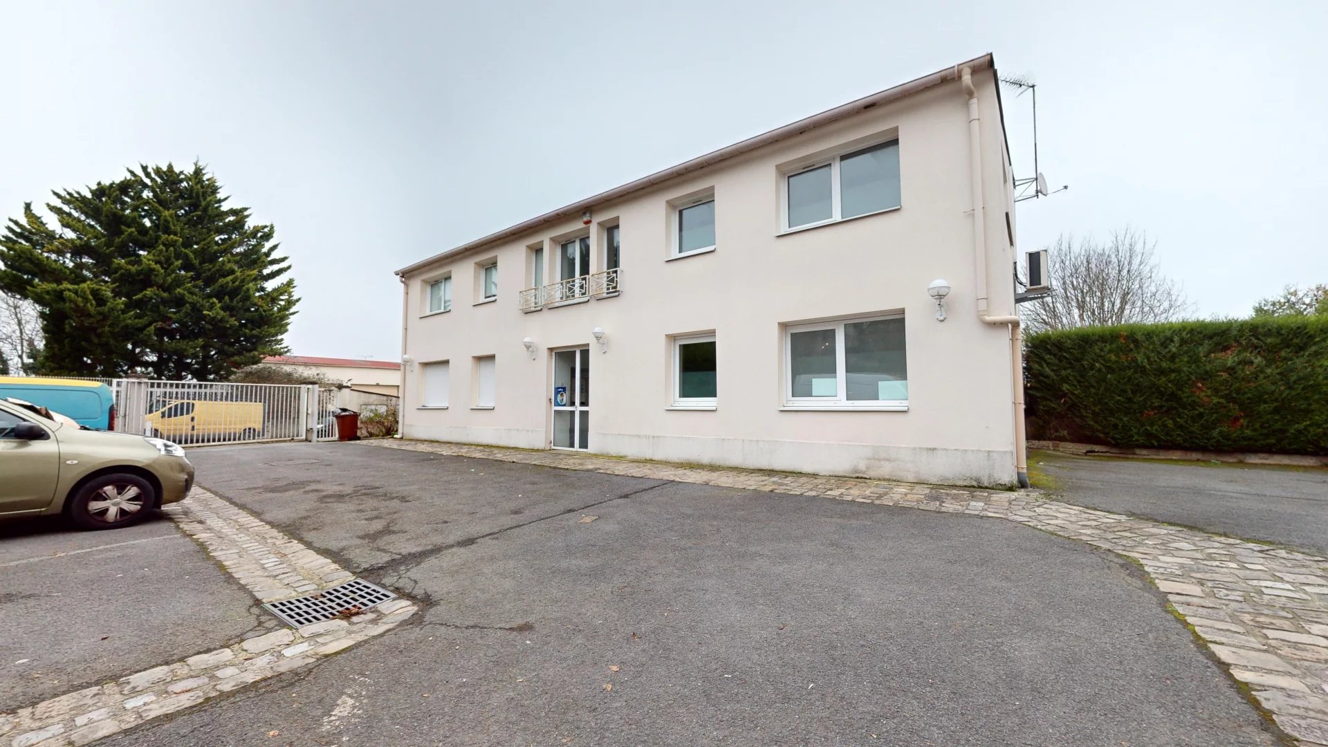 Agence immobilière de 