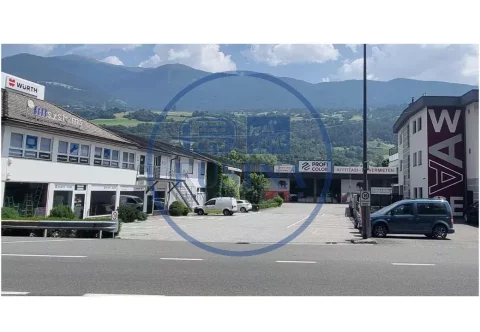 Negozio---Locale-commerciale-in-affitto---Bressanone-6