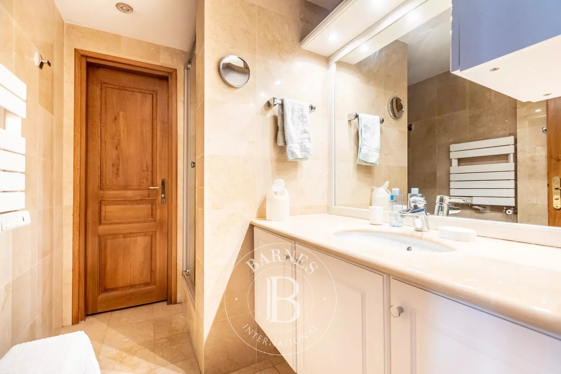 Daire Paris 8ème - picture 15