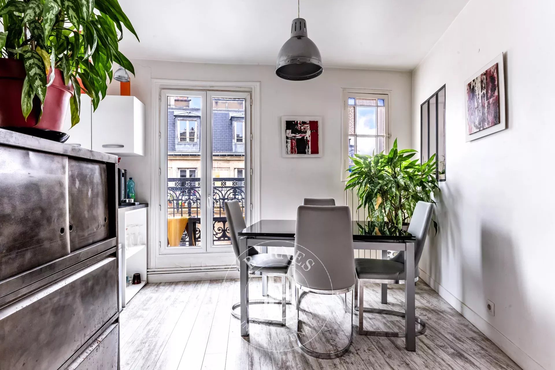 Daire Paris 18ème - picture 7