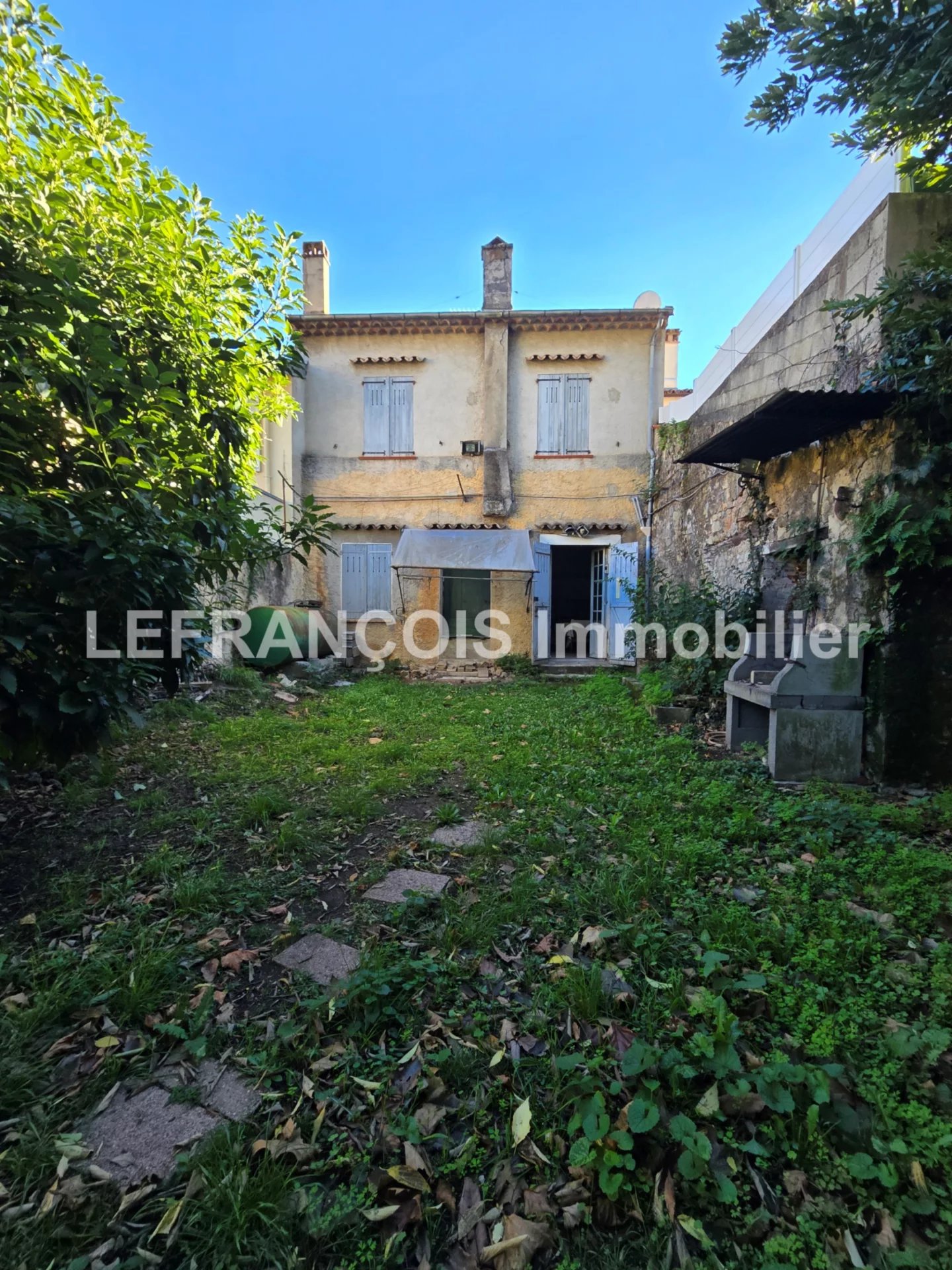 Agence immobilière de 