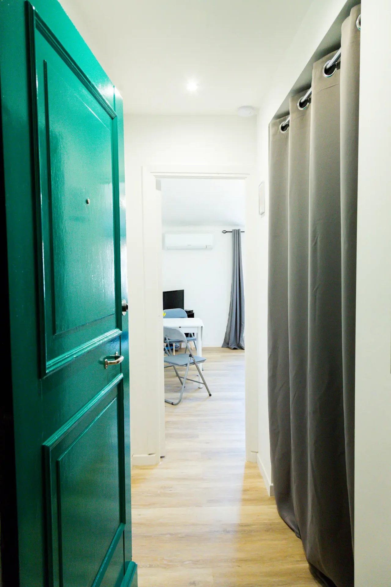 NICE CENTRE - STUDIO MEUBLE — photo 9