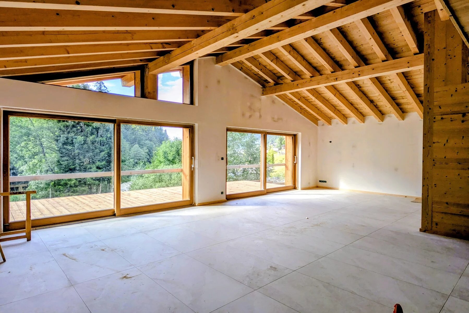 Photo of MORZINE – New-build 4-bedroom demi-chalet