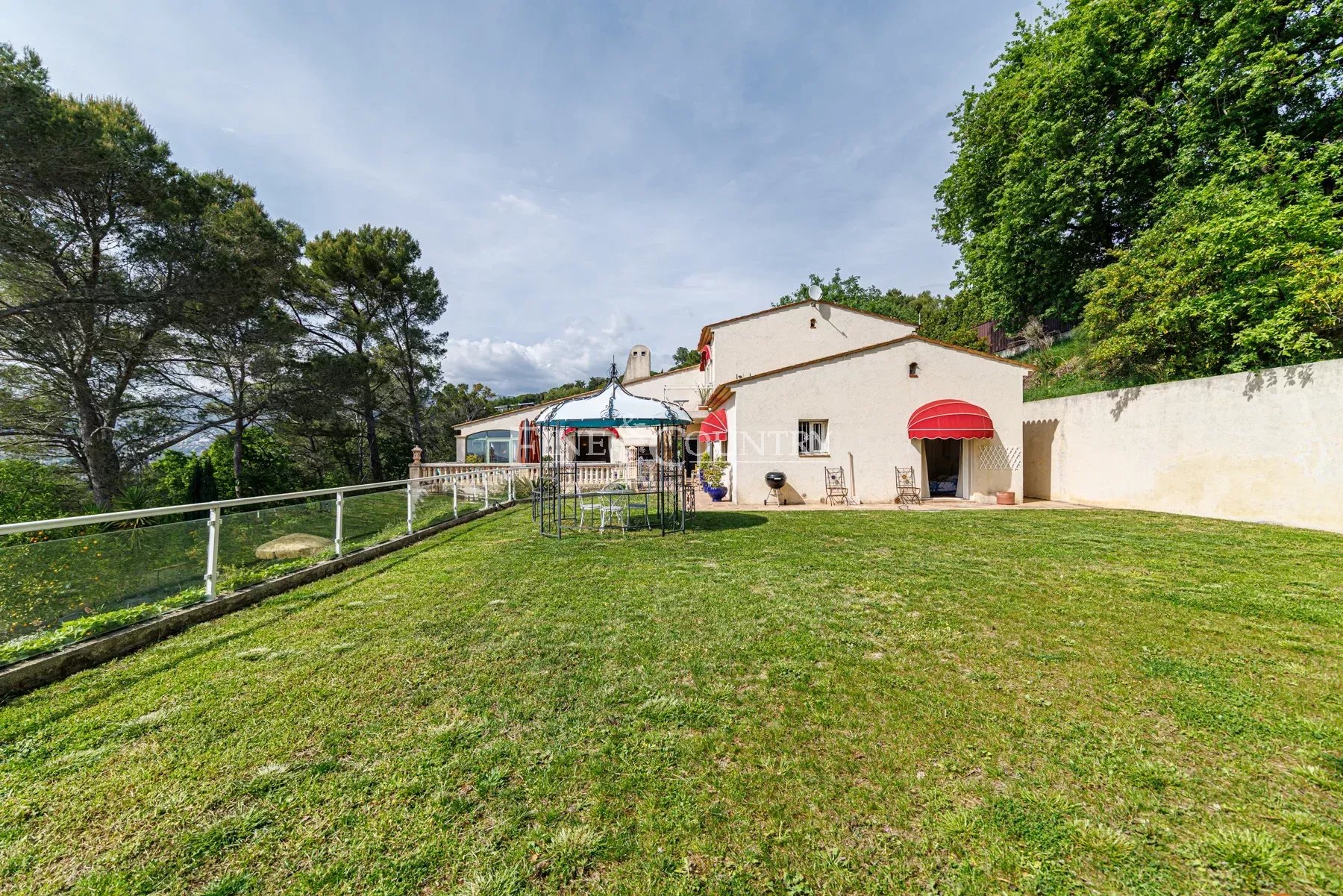 Photo of Sea View Villa - Castellaras Sector