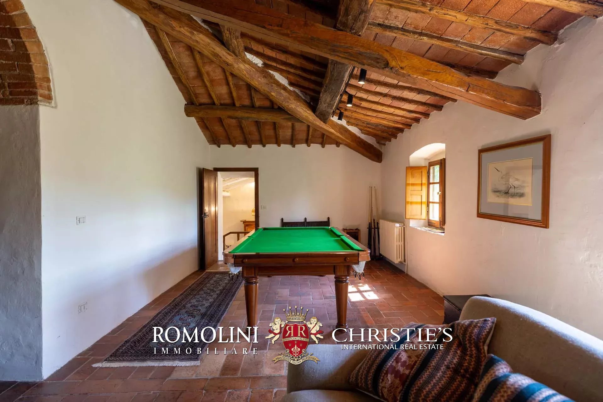 5 Bedroom Vineyard's Image 45