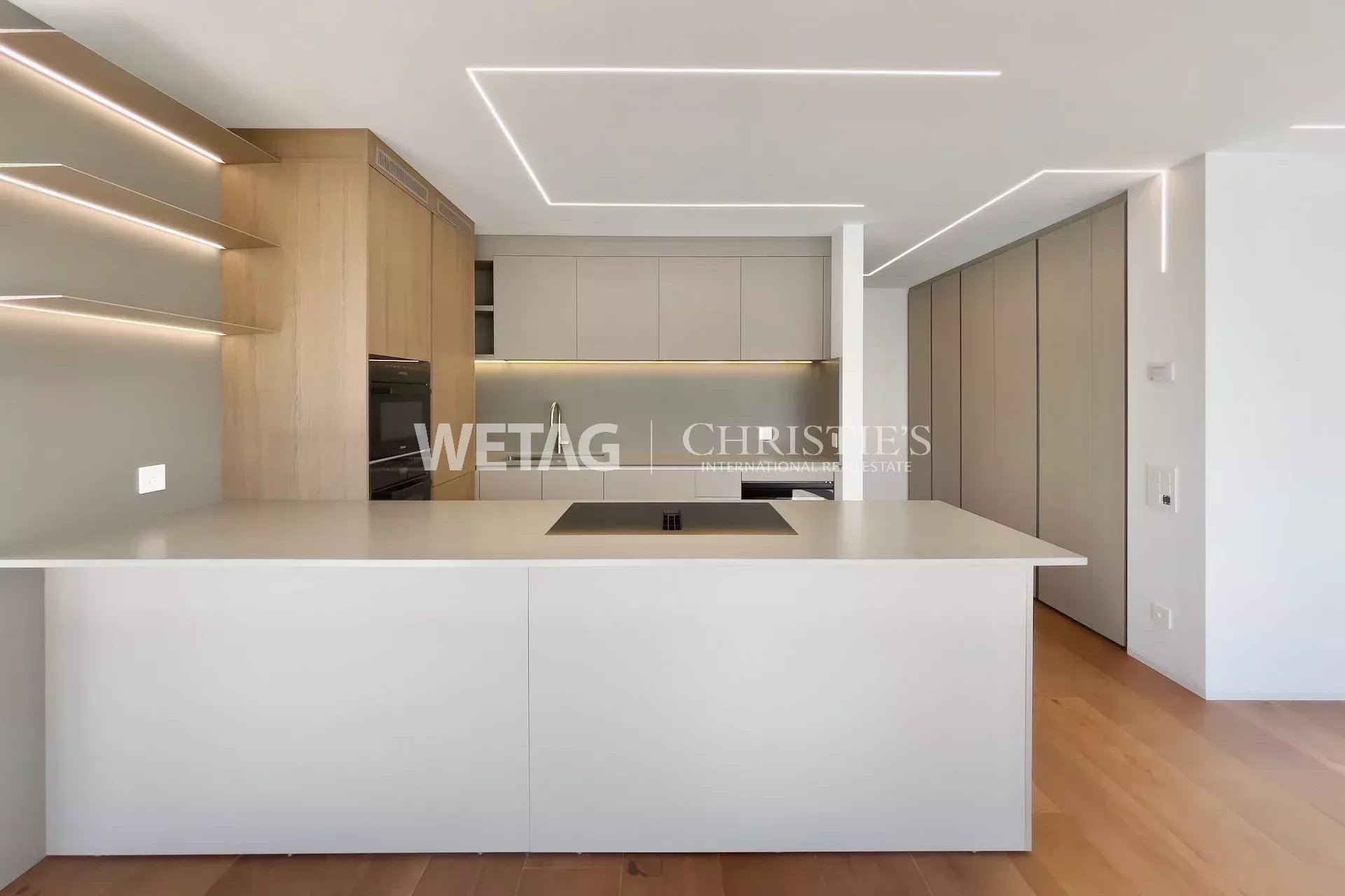 3 Bedroom Apartment/Flat's Image 4
