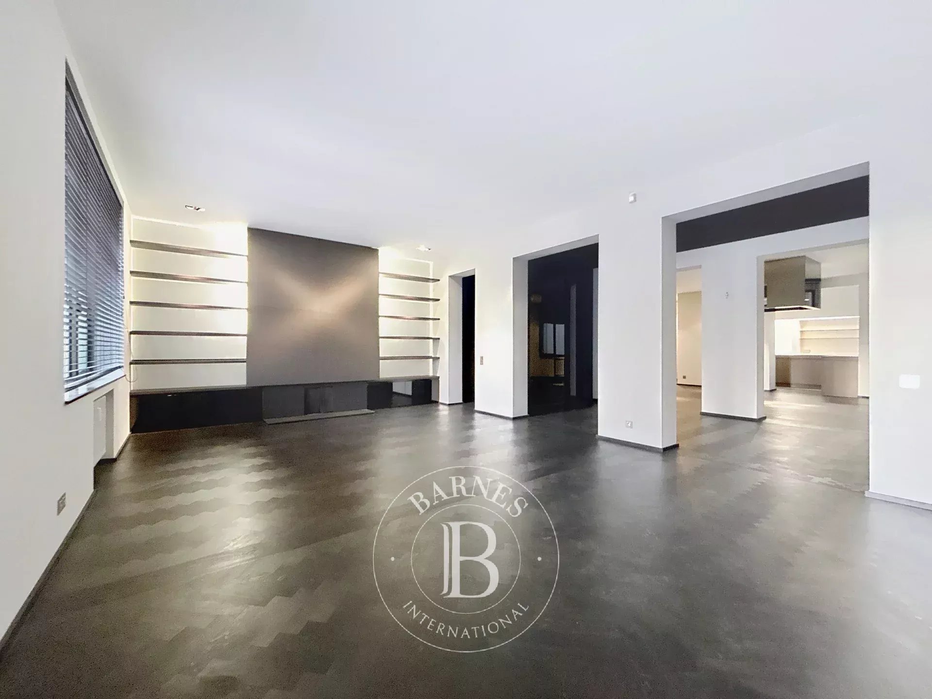 Châtelain/Louise – Bel appartement 2 chambres