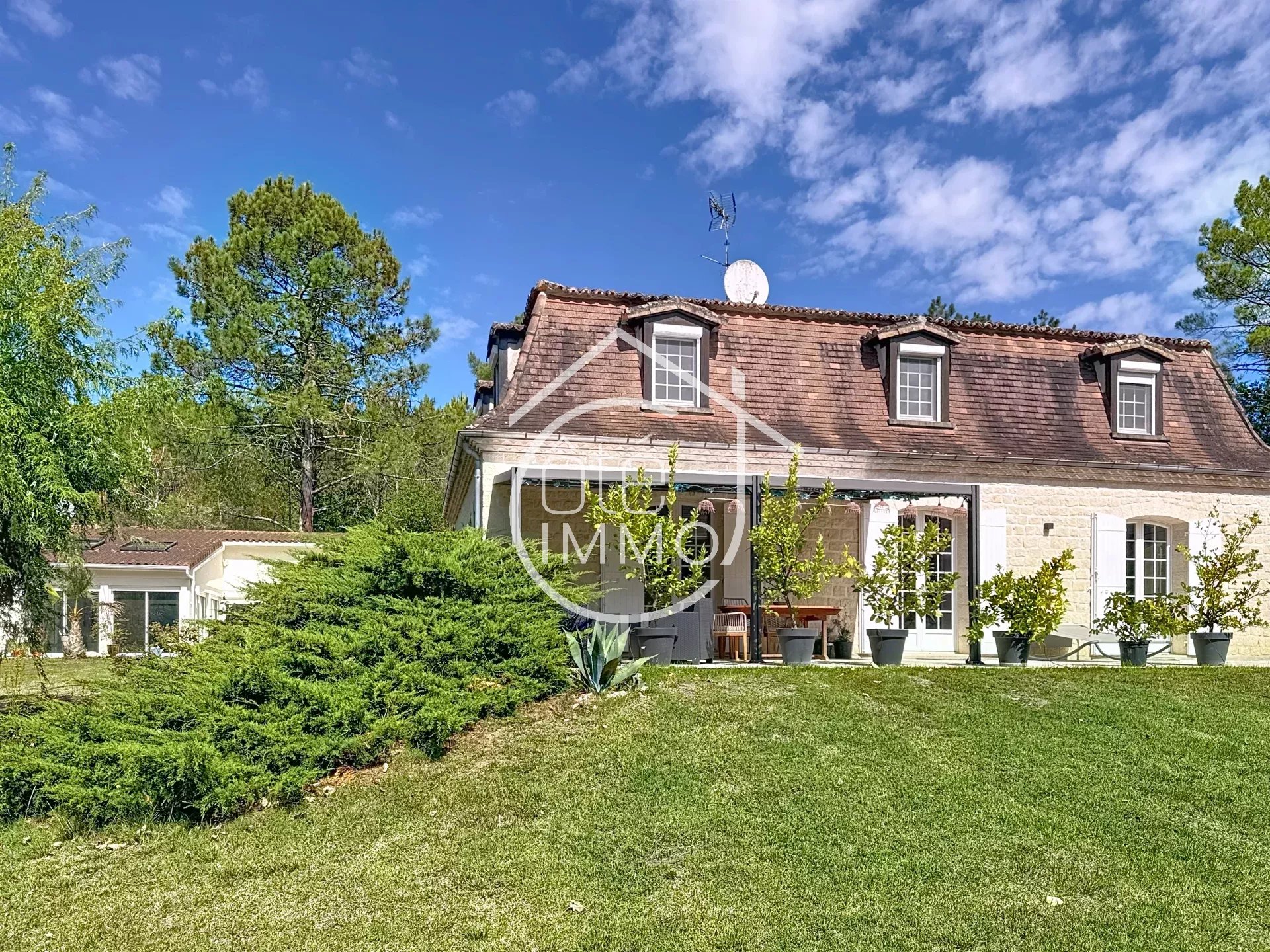 Agence immobilière de Agence Coteimmo.fr