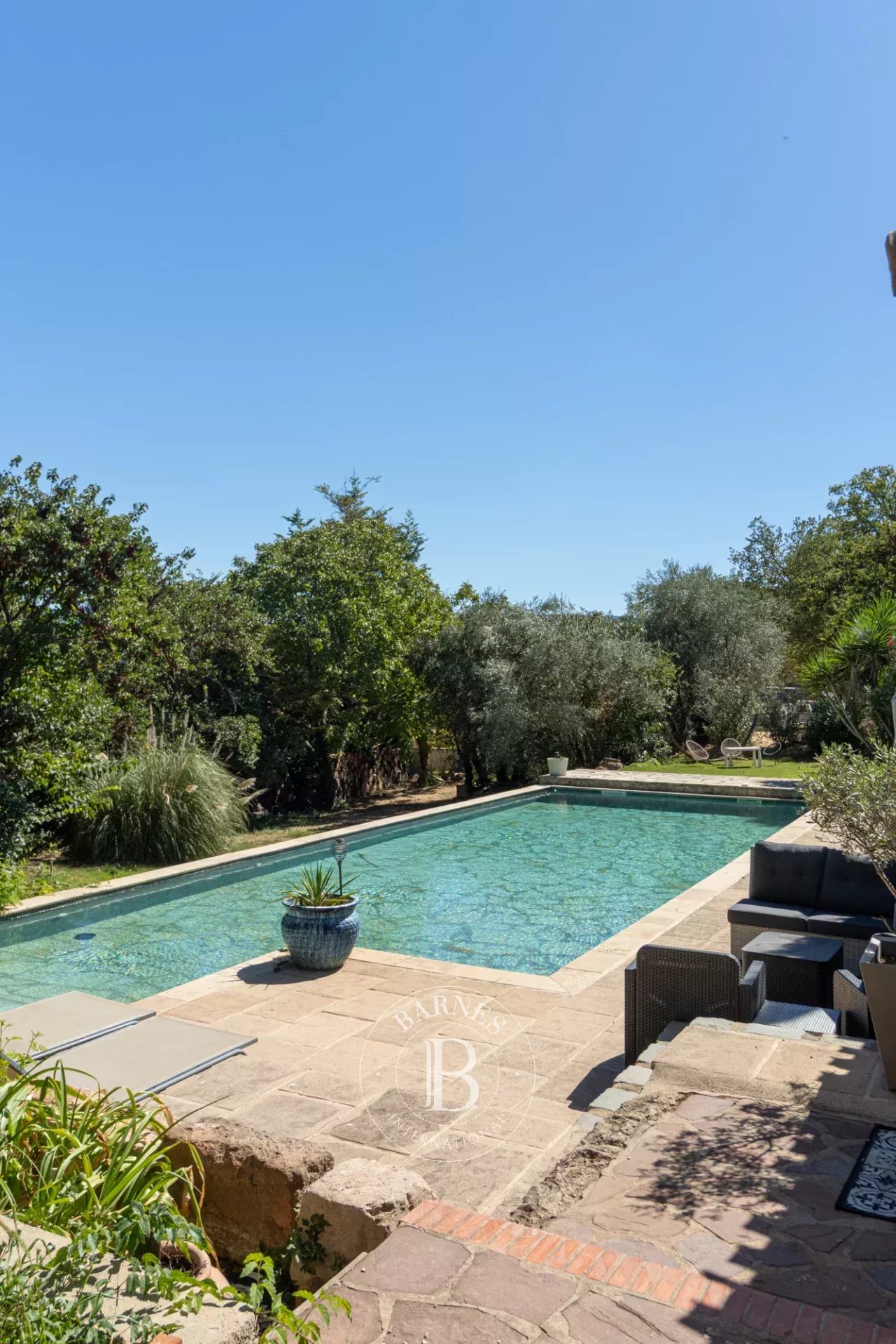 Aubagne  - Maison 7 Pi&egrave;ces 4 Chambres - picture 5