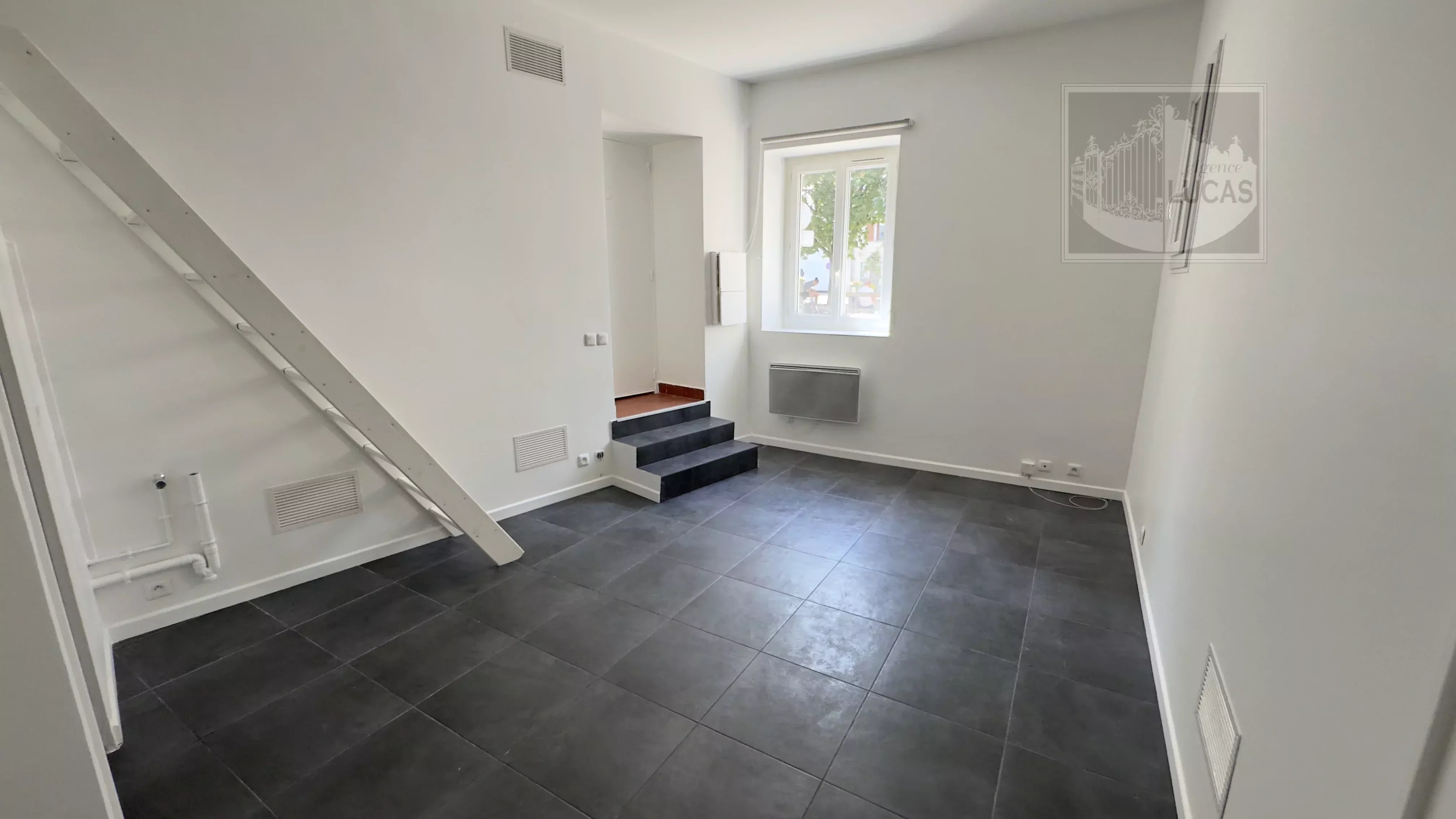 Studio centre ville Chatillon