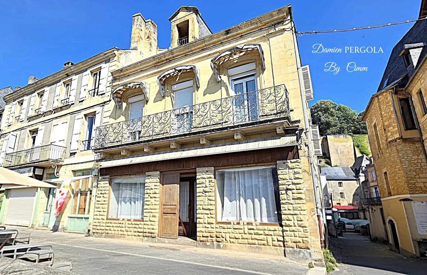 Immeuble de rapport en centre-ville de Montignac-Lascaux – Emplacement premium et fort potentiel de rentabilité
