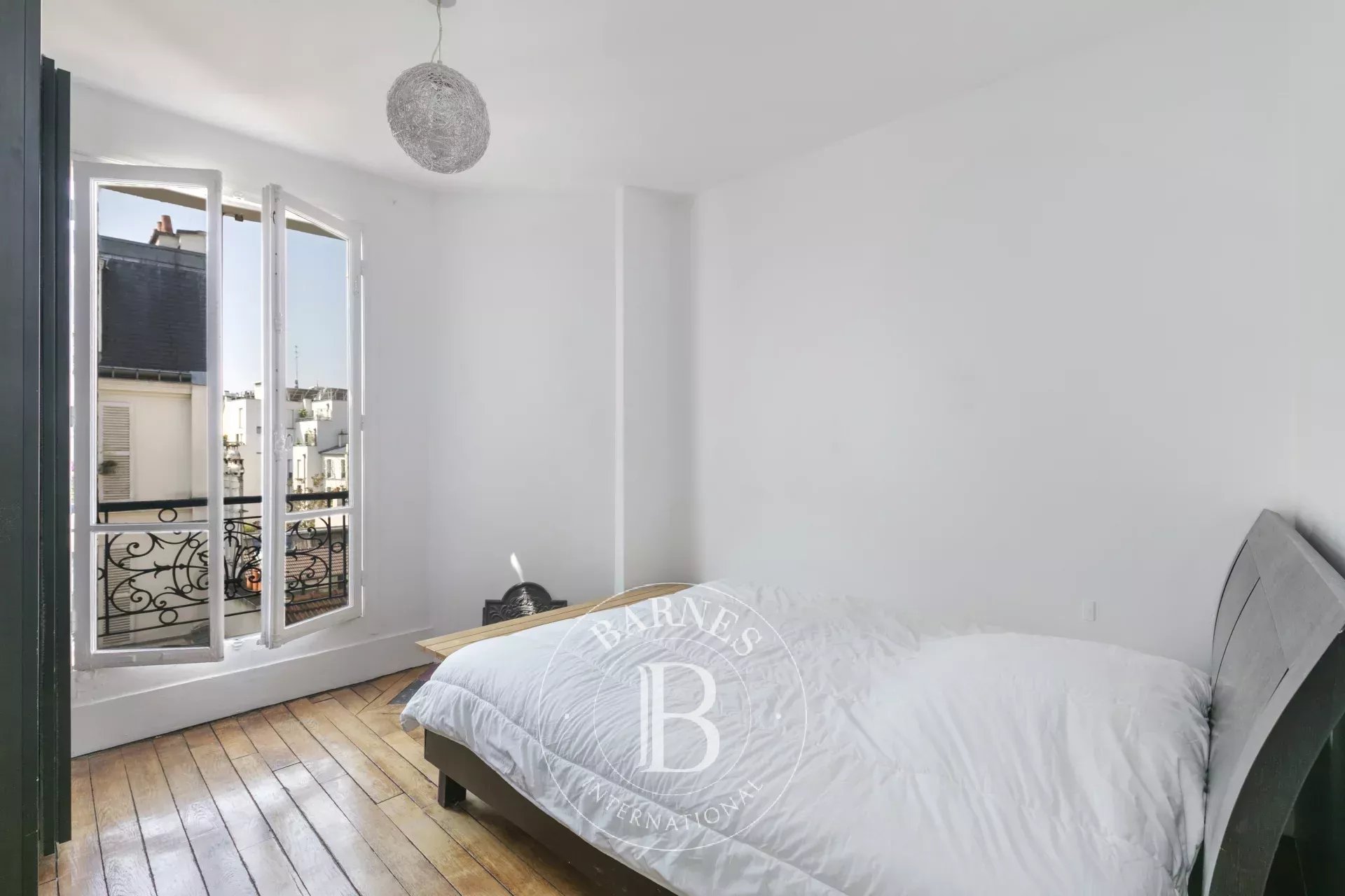 Daire Paris 18ème - picture 4