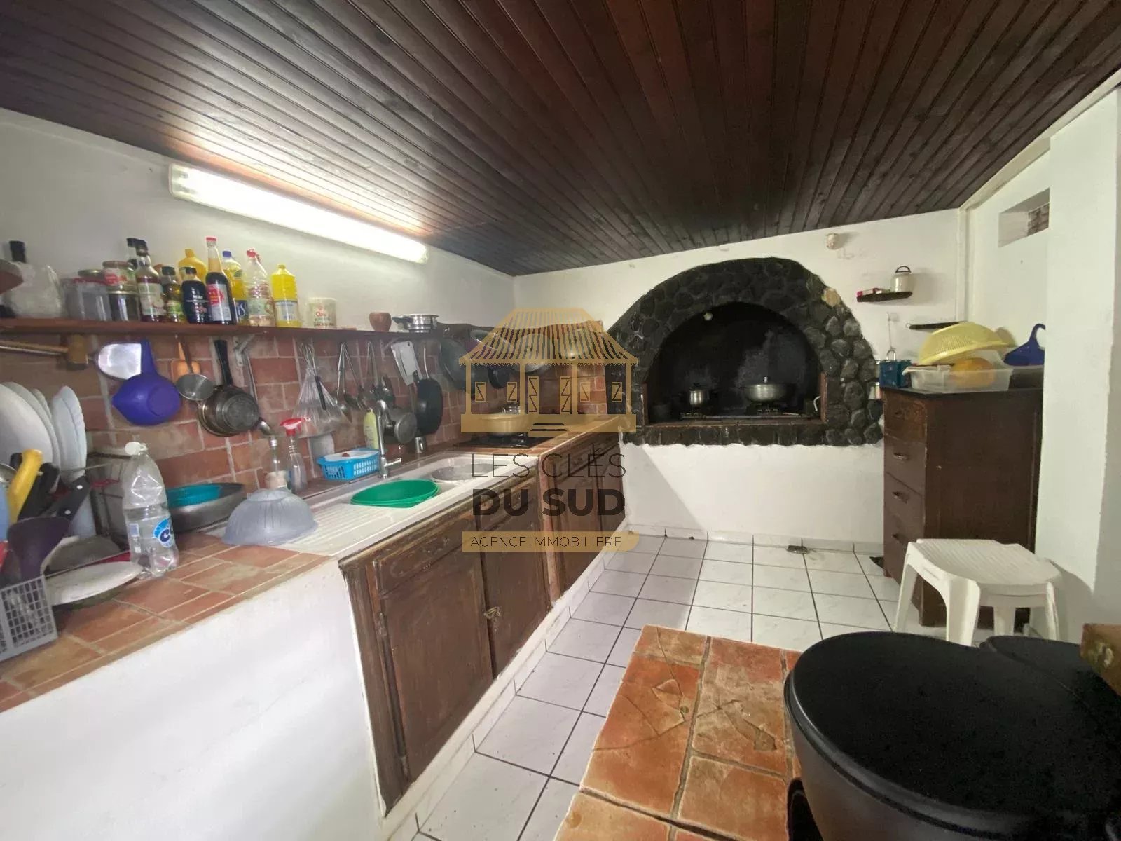 SAINT-JOSEPH – MAISON F5/6 PLAIN-PIED – PROCHE DU CENTRE ET DE LA MER