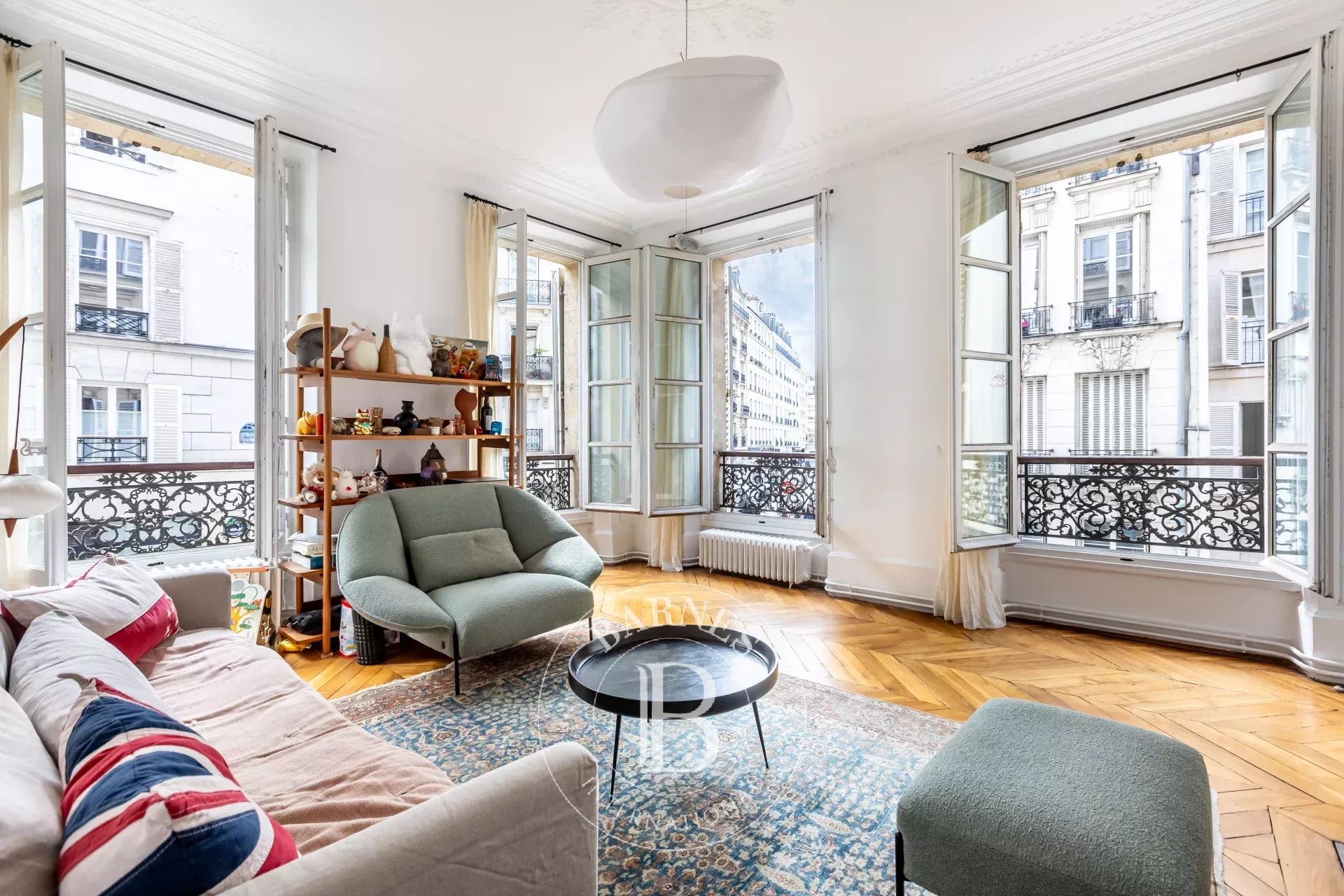 Apartment Paris 75007  -  ref 87111671 (picture 1)