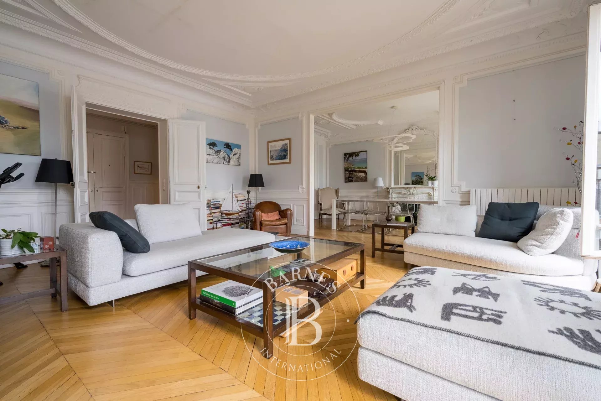 Daire Paris 8ème - picture 5