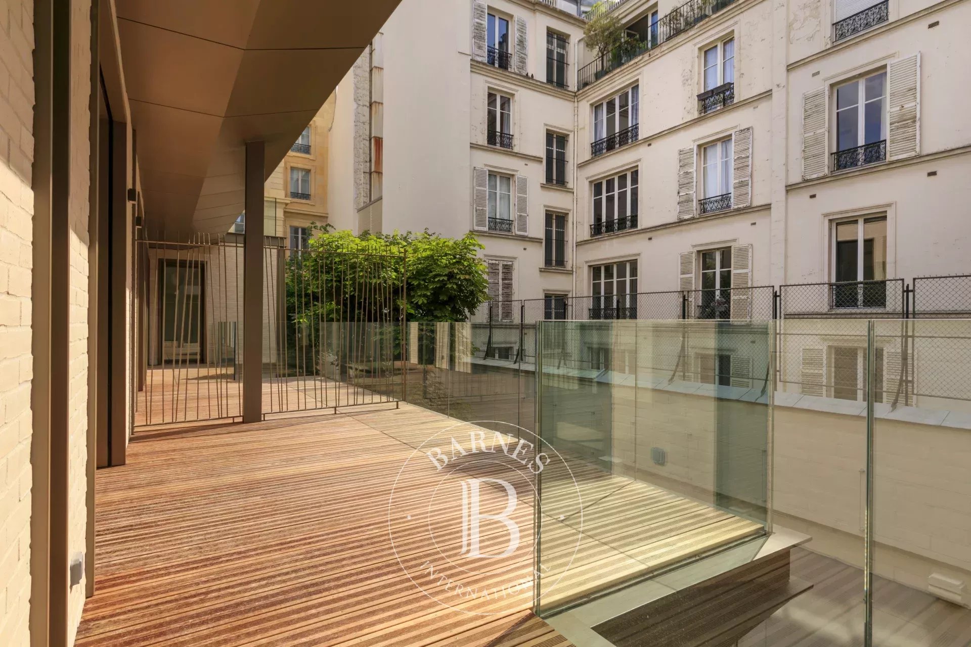 Daire Paris 8ème - picture 5