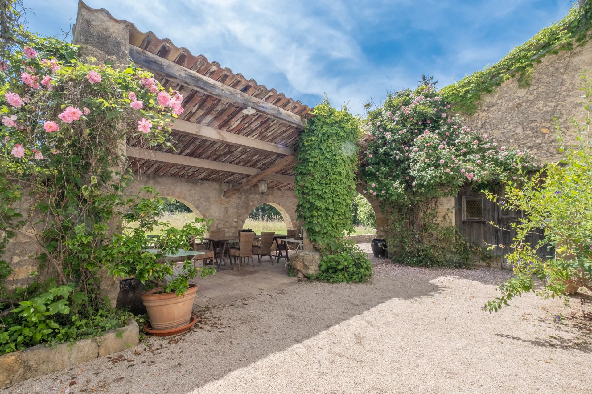 Great old Bastide with guest-house - Tourrettes